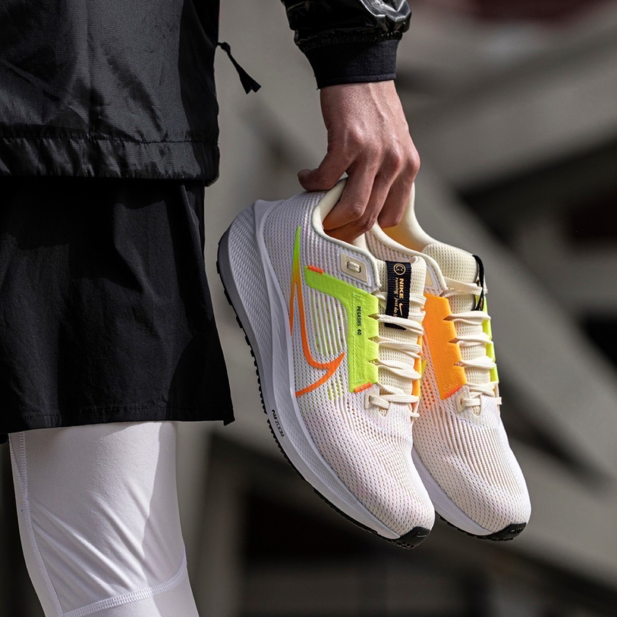 รองเท้าวิ่ง Nike Air Zoom Pegasus 40 ‘Coconut Milk’ (M8.5/10US)