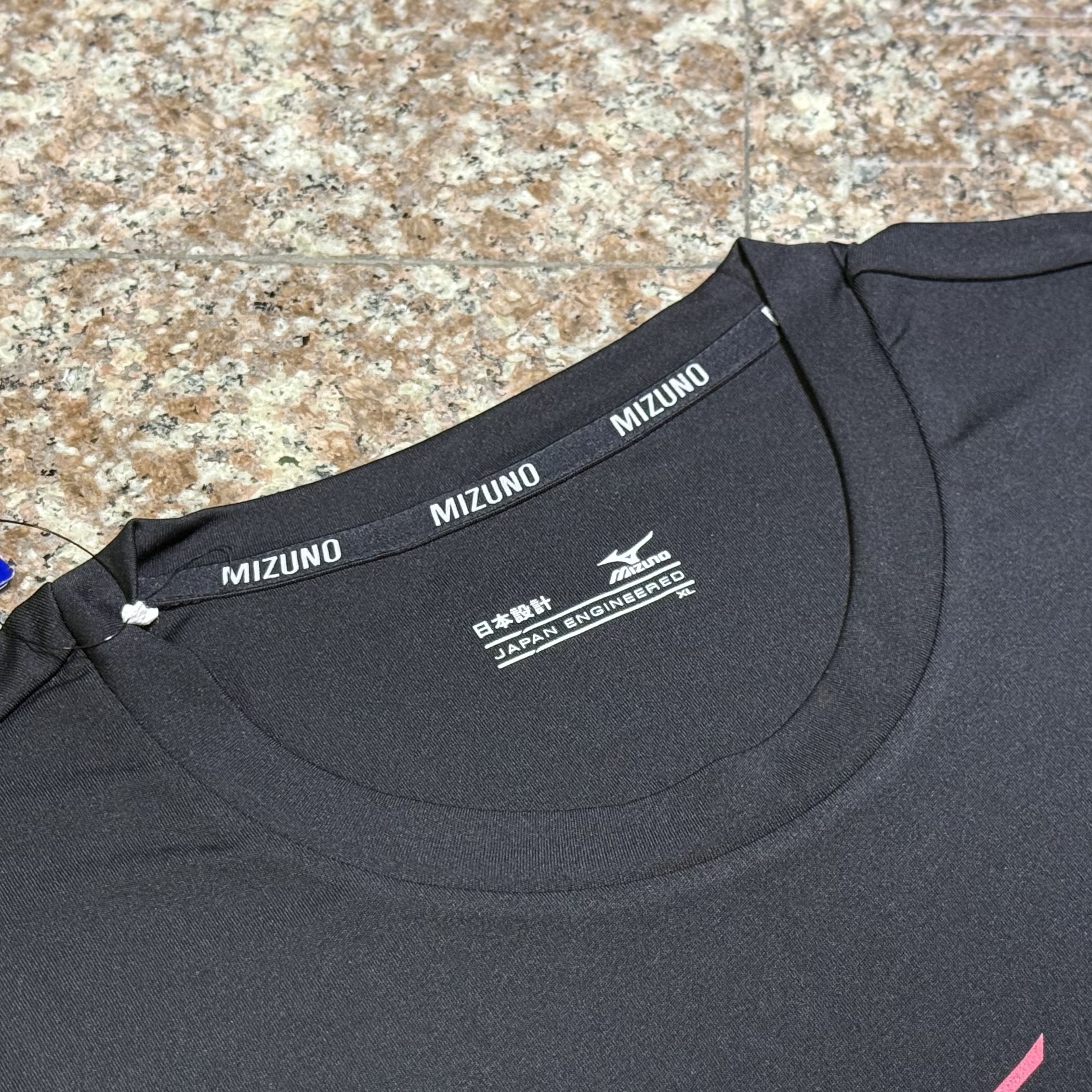 เสื้อวิ่ง Mizuno Pocket Running Shirt ‘BLACK’ (XL)