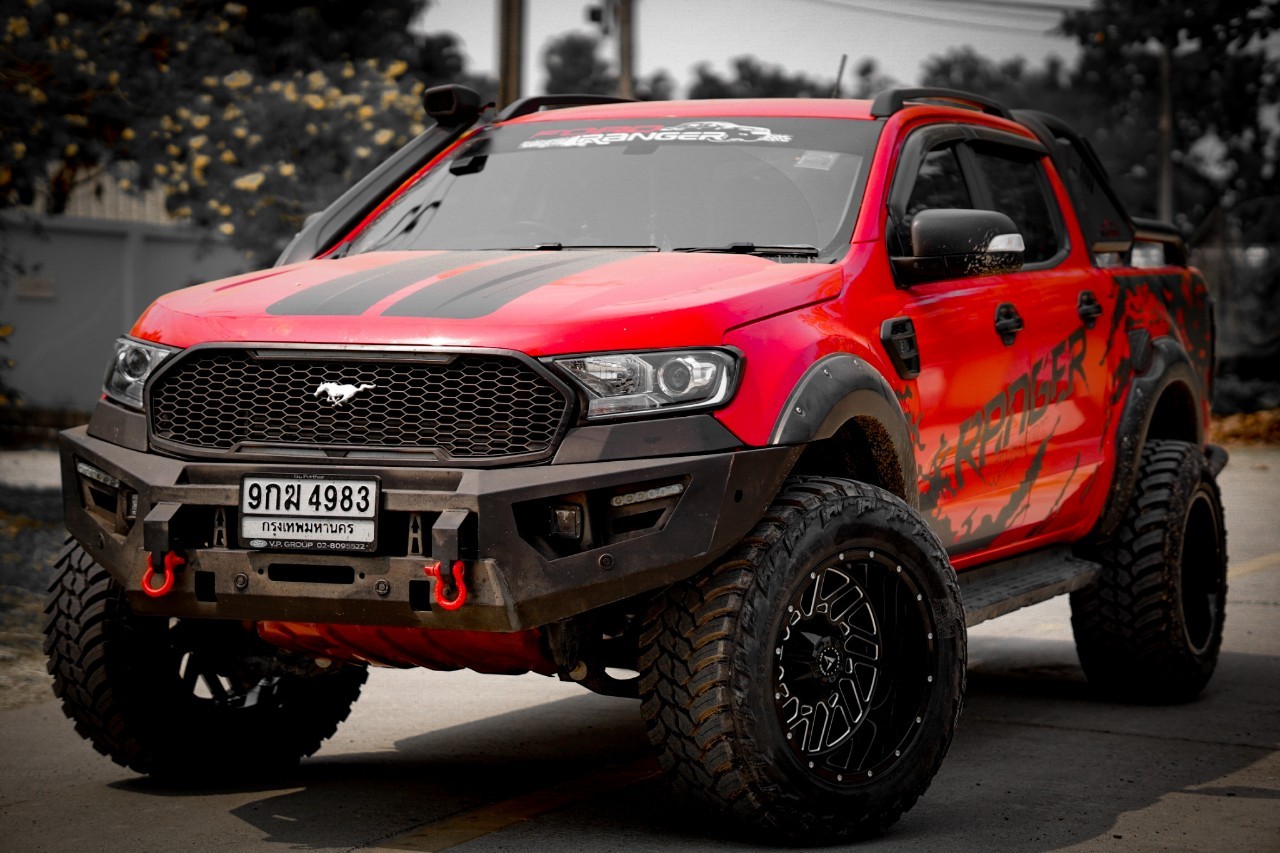 FORD RANGER แต่งทรงเมกาที่ STEP9