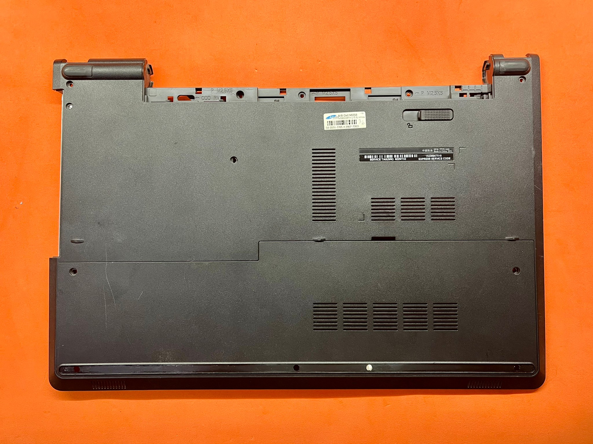MT03525 บอดี้ล่างโน้ตบุ๊ค DELL INSPIRON 5558 BOTTOM CASE FOR Model TTYFJA00 (สินค้ามือสอง) 2