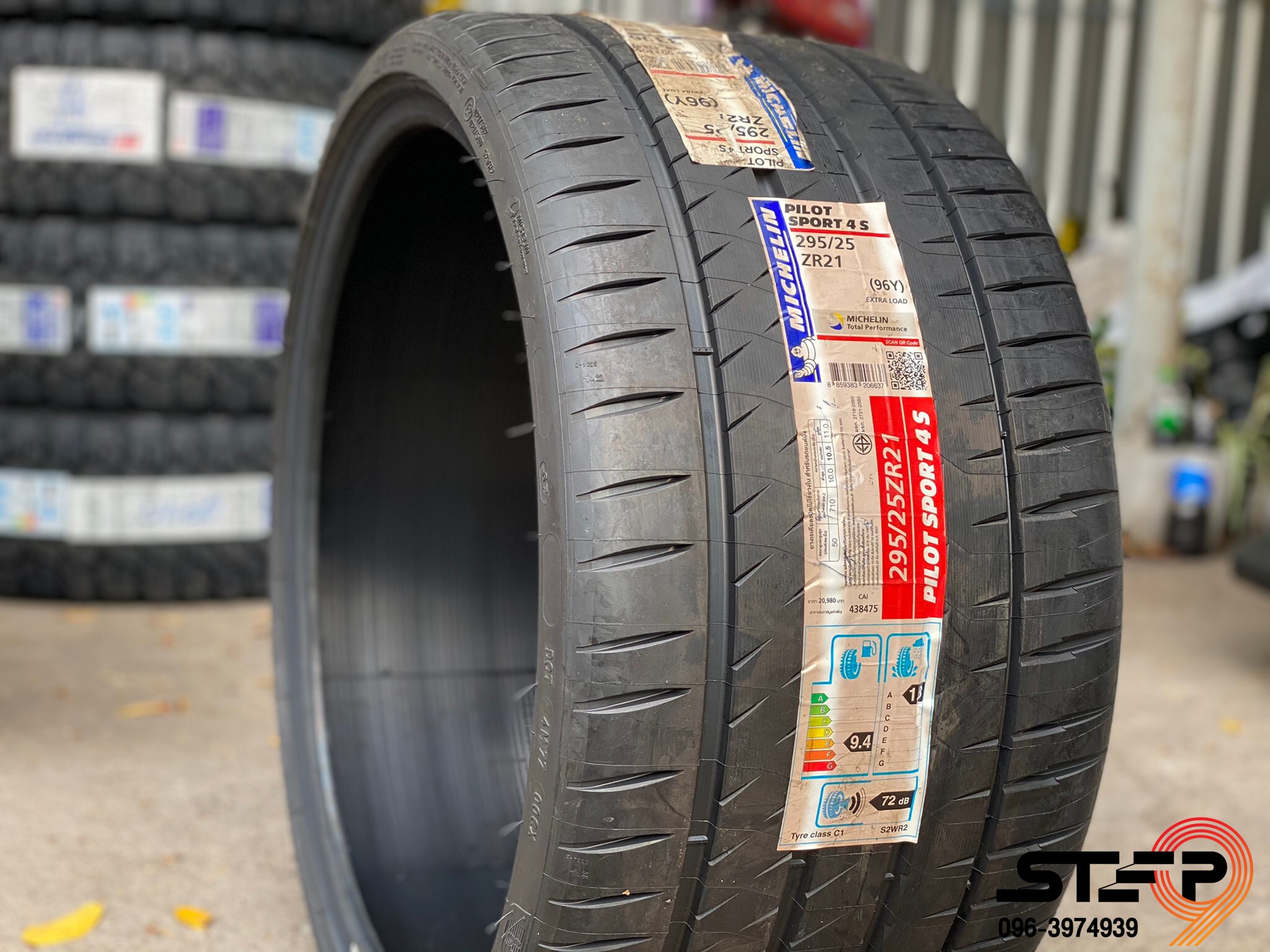MICHELIN PILOT SPORT4S 295/25-21 ราคาถูกสั่งได้ทุกรุ่นที่ STEP9