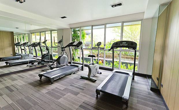 คอนโดให้เช่า สุขุมวิท 65 1 นอน 1 น้ำ วิวสระ