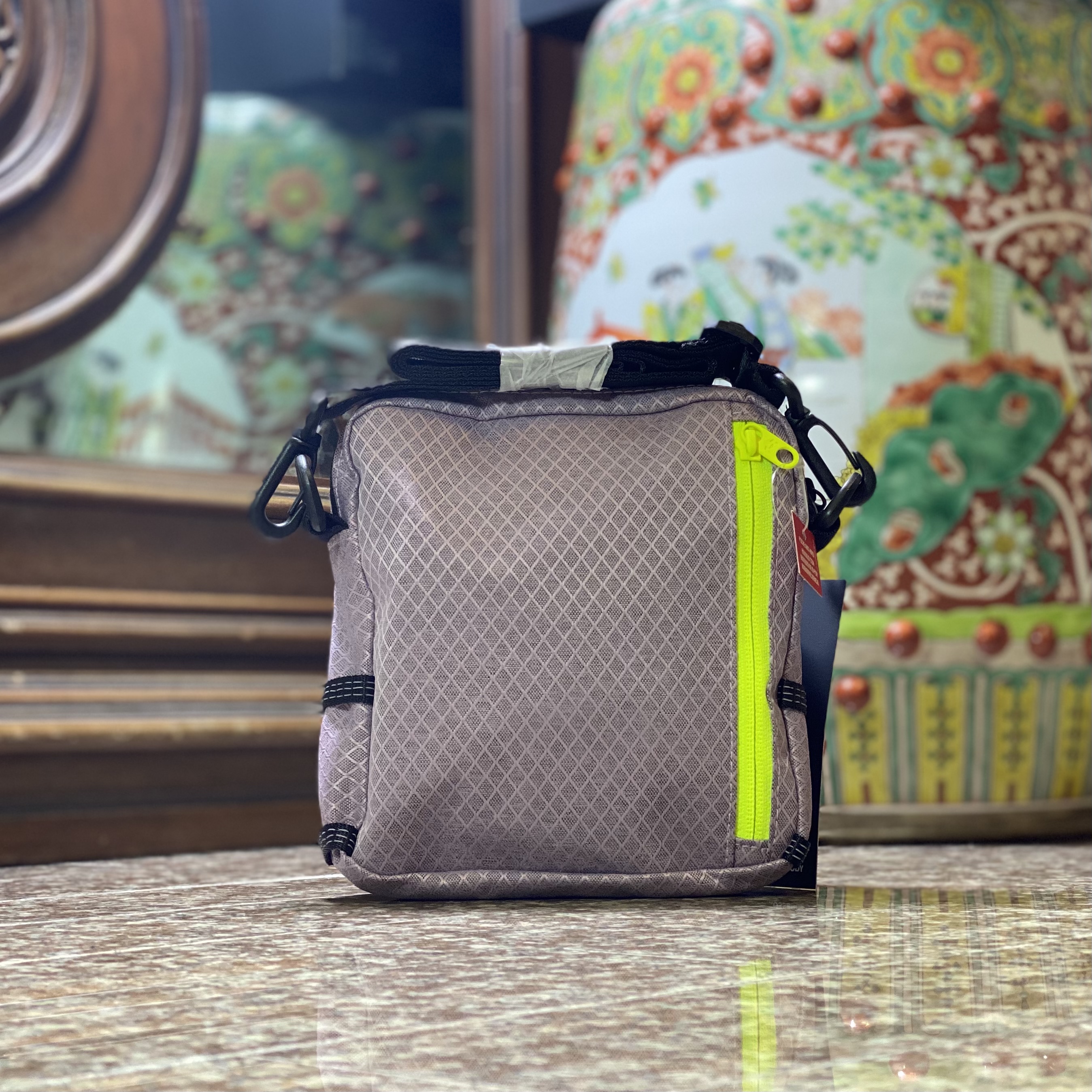 กระเป๋า Under Armour Loudon Ripstop Crossbody Bag ‘RoseGold’