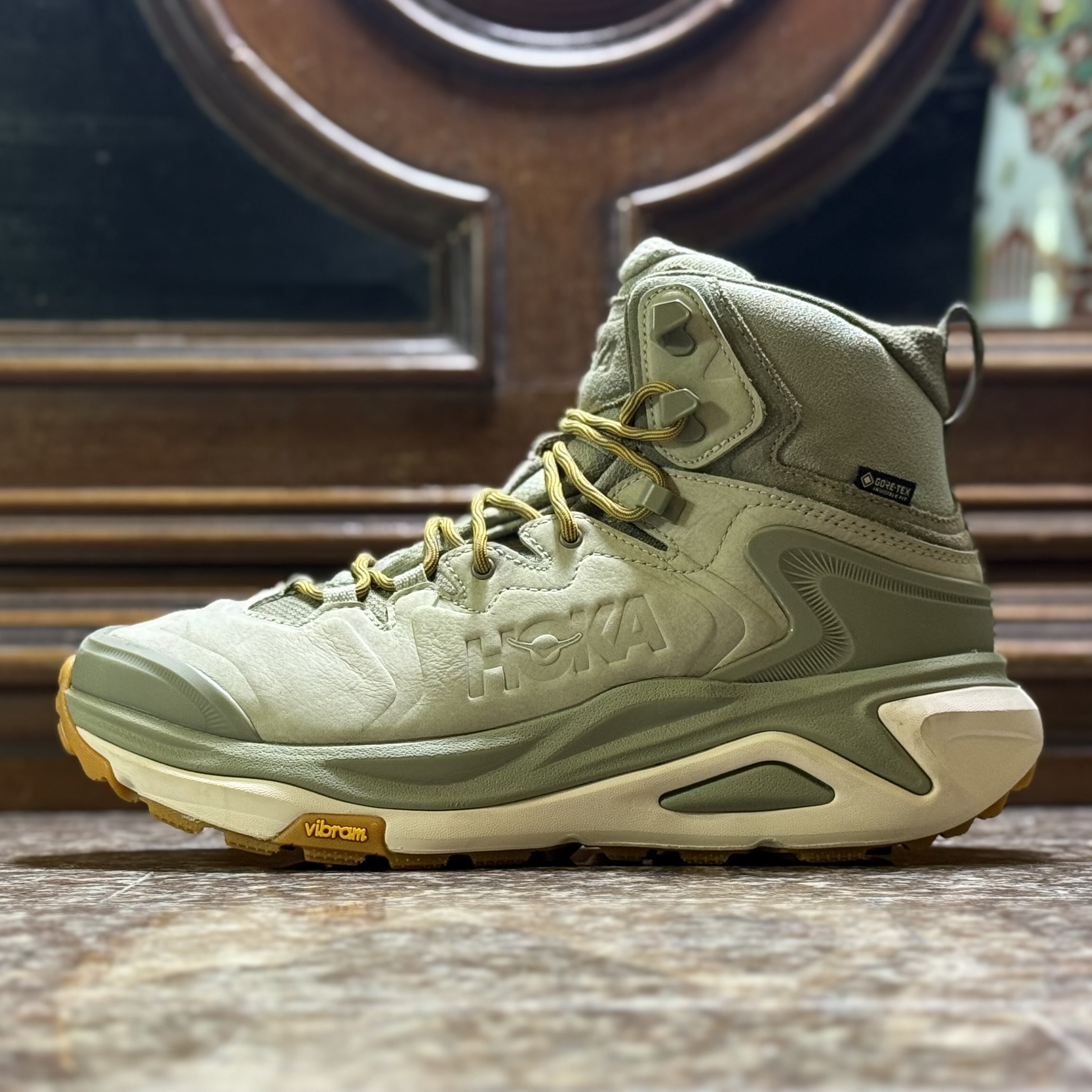 รองเท้าเดินป่า HOKA KAHA 3 GTX ‘Sea Moss’ #มือ2 (M9.5US)