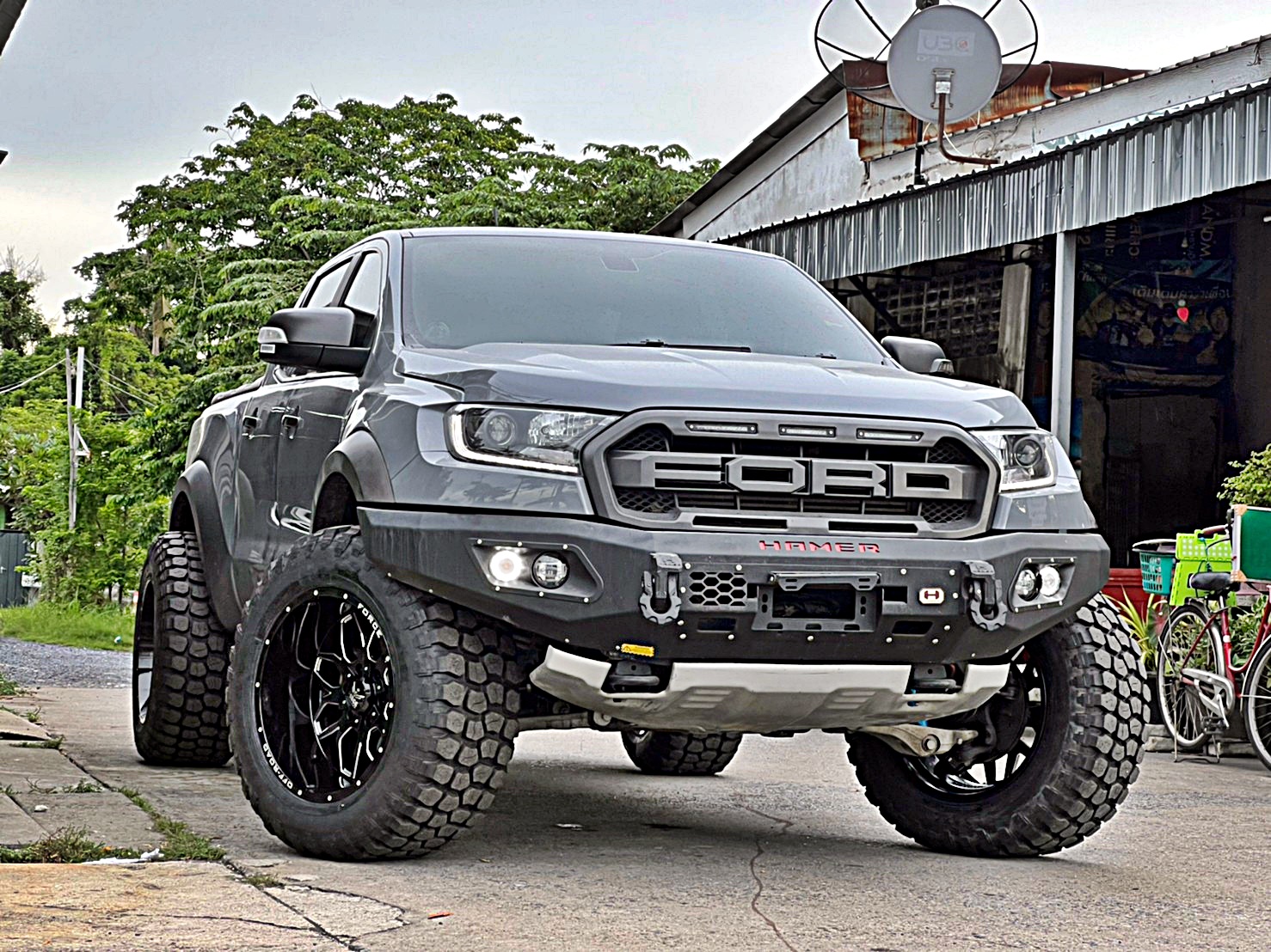 FORD_RAPTOR_ทรงเมกา ที่ STEP9