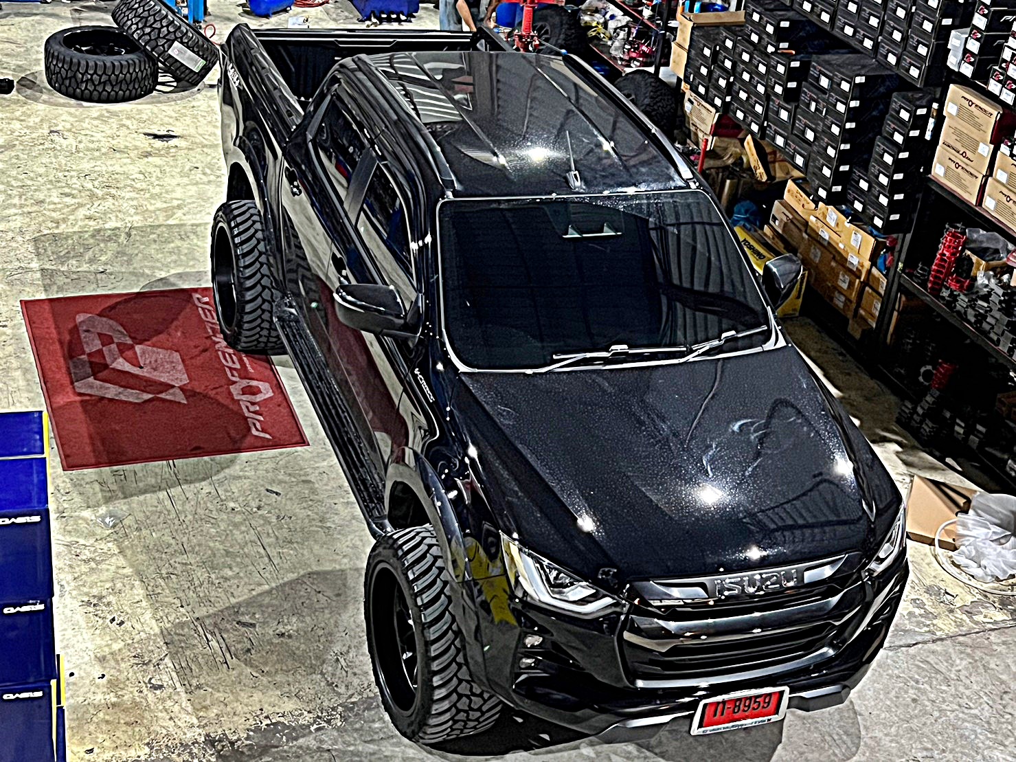 D-MAX ทรงเมกา จัดล้อแท้ HOSTILE ที่ STEP9