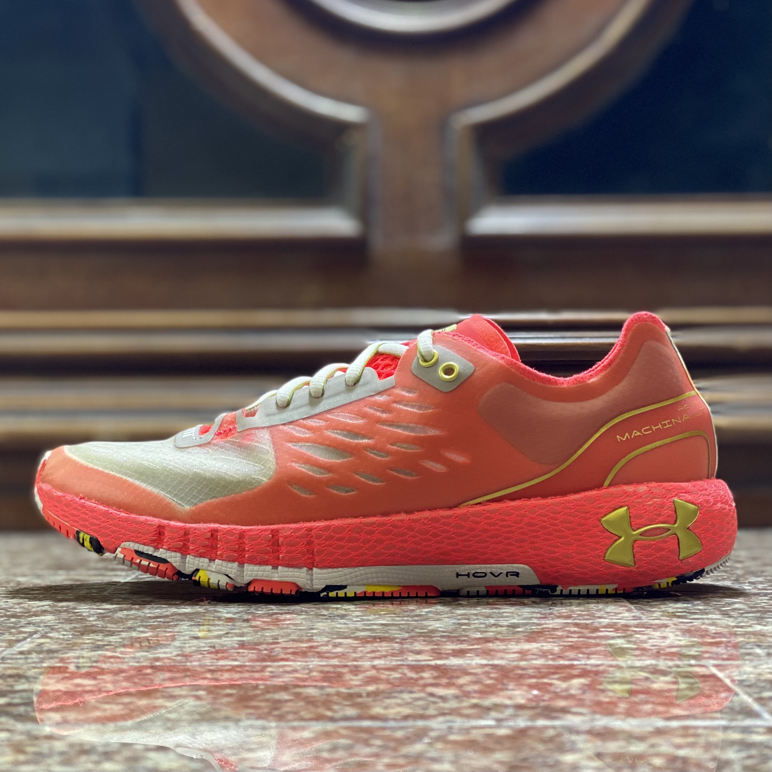 รองเท้าวิ่ง Under Armour HOVR Machina LT ‘LIMITED’ (W6.5US)