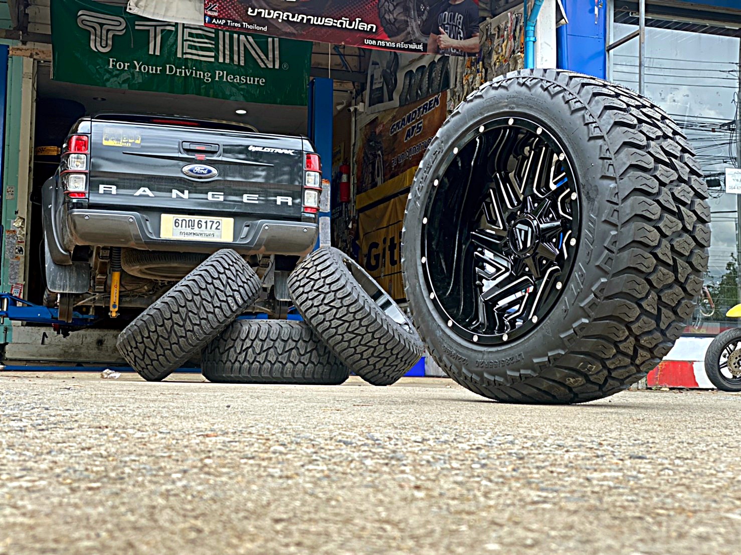 FORD WILDTRAK จัดทรงเมกาที่ STEP9