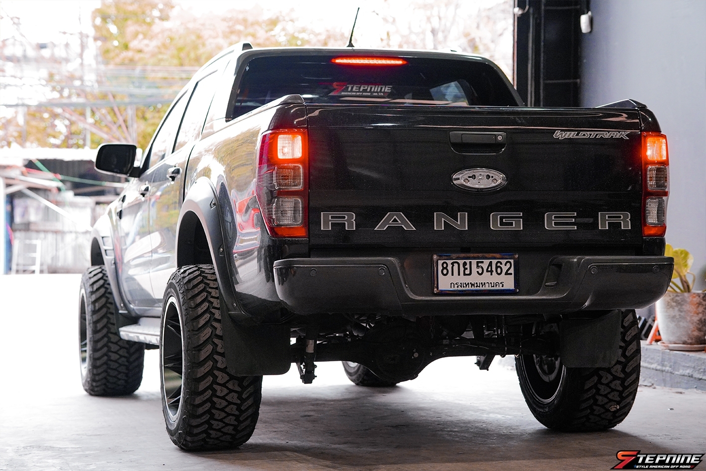 FORD RANGER งบ 80,000 แต่งทรงเมกา