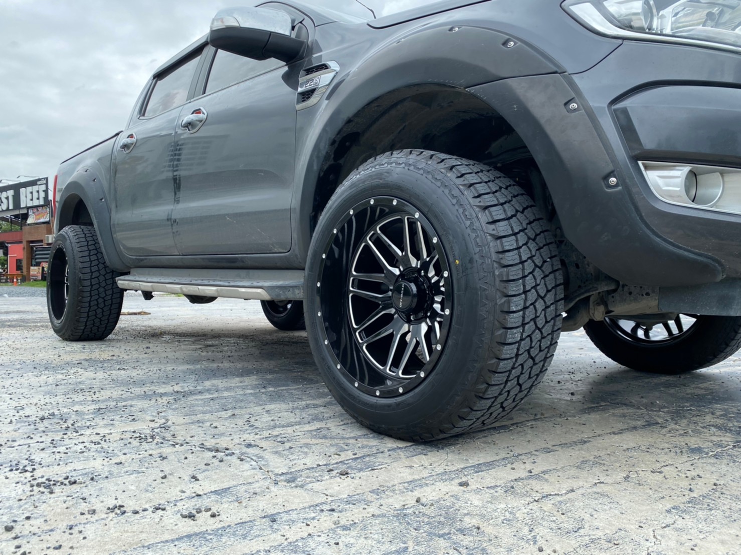 FORD ทรงเมกา ล้อเทพลึกสุดตาราง