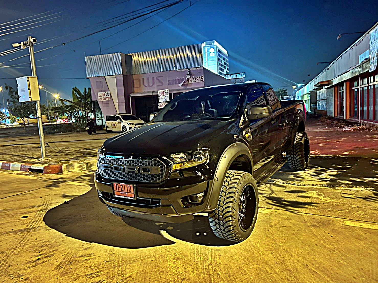 FORD ทรงเมกา ล้อ ATLAS LP105 ขอบ20