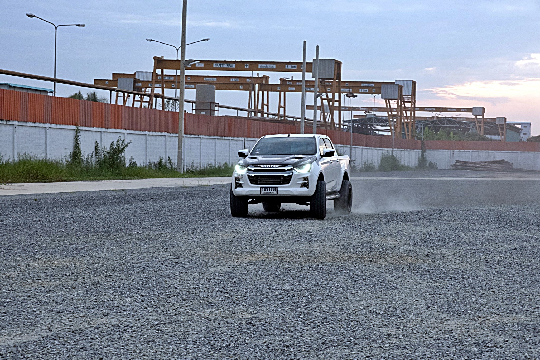 #จากตัวเตี้ยรถซิ่งสู่ตัวสูงทรงเมกา ที่ step9