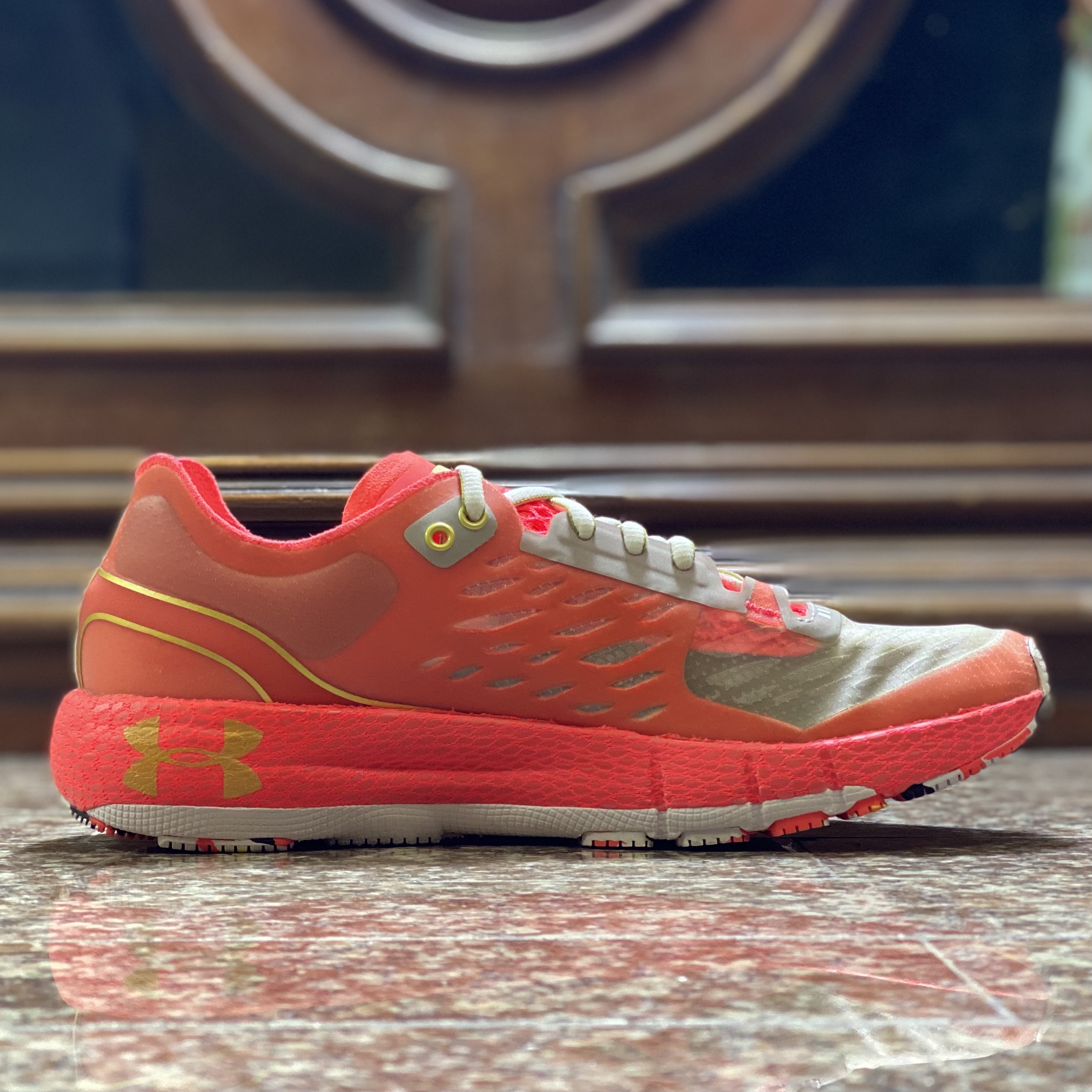 รองเท้าวิ่ง Under Armour HOVR Machina LT ‘LIMITED’ (W6.5US)