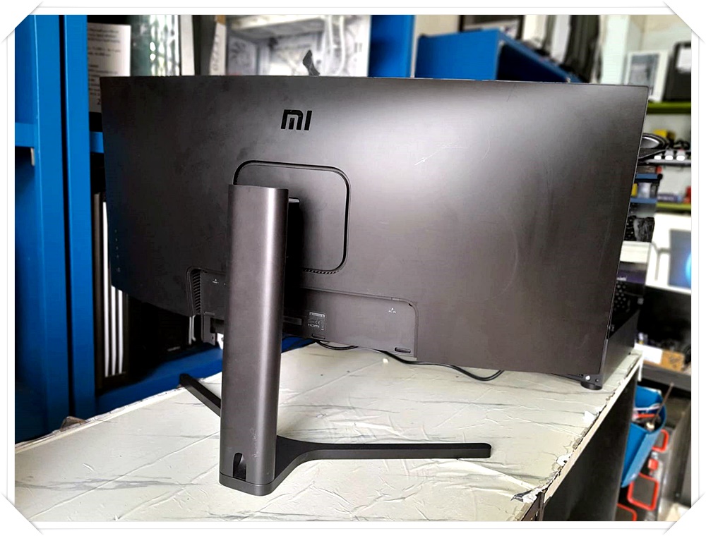 (* มือ 2) จอมอนิเตอร์ 34 " Xiaomi Mi Curved Gaming Monitor 4K (144Hz)