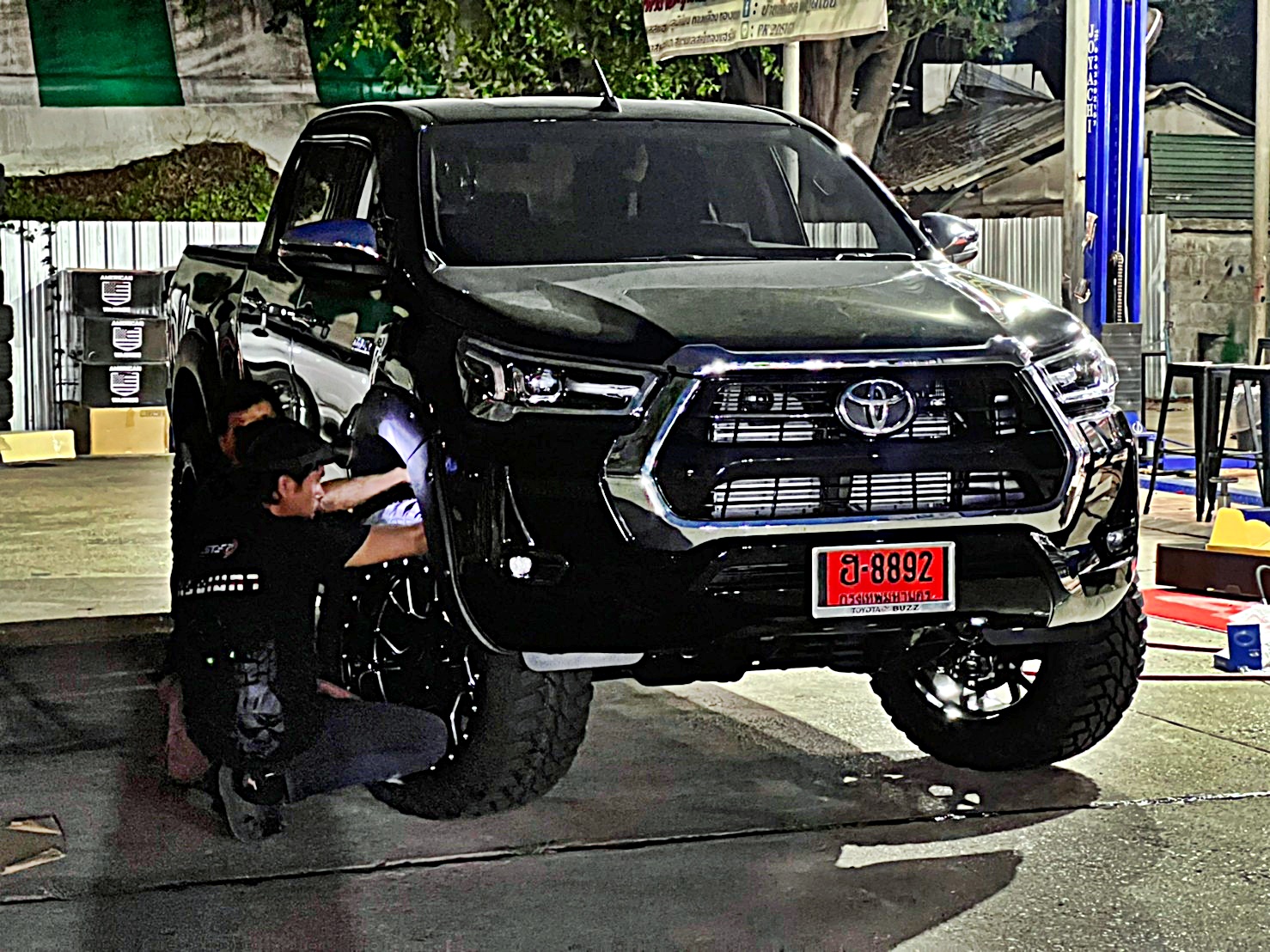 REVO_ทรงเมกา ยกแบบโช๊คเดิม