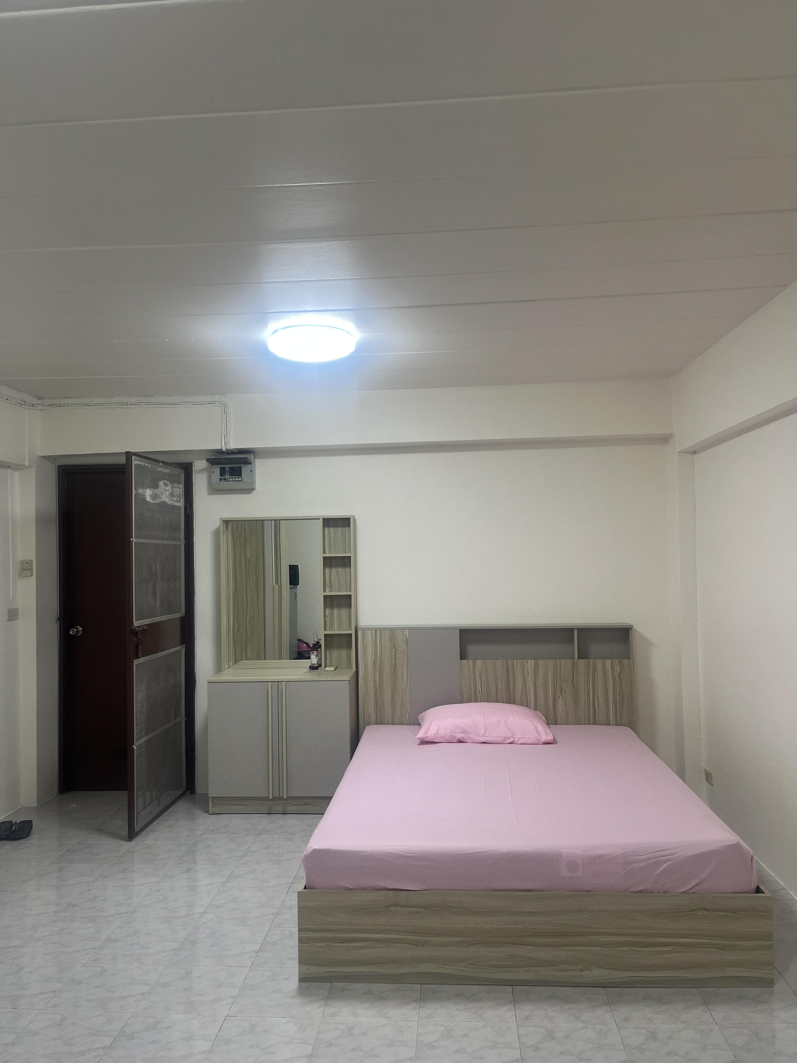 คอนโดให้เช่า นวมินทร์ 123 ใกล้ถนน เฟอร์ ตู้เย็น ไมโครเวฟ