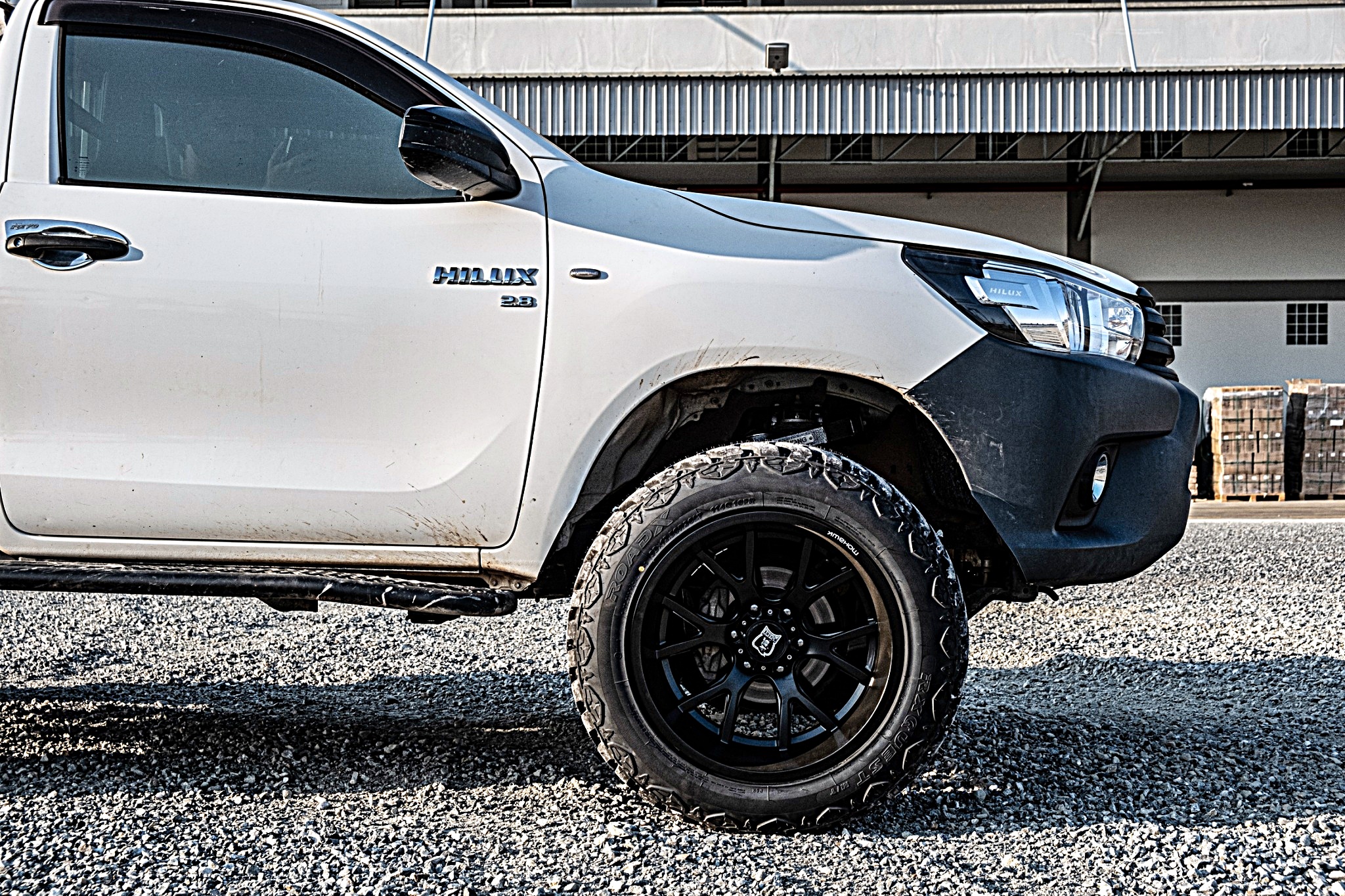 REVO หัวเดียว จองคิวจากแพร่ ทำทรงเมกาที่ STEP9