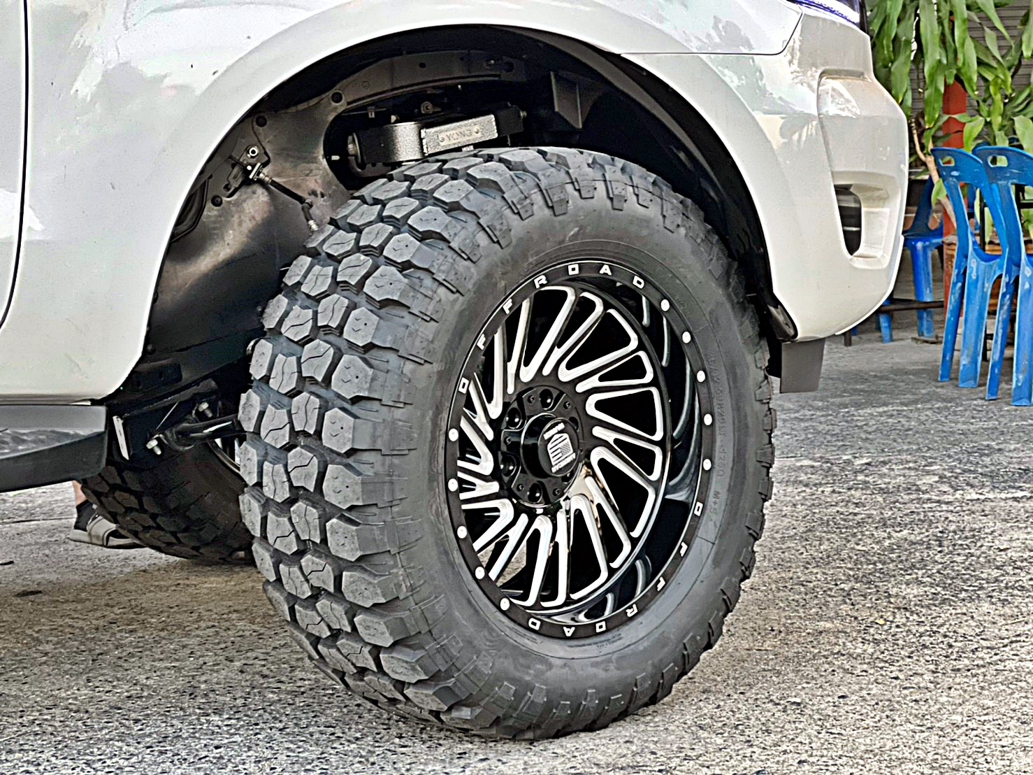 AMERICAN_WARRIOR FORD ทรงเมกา