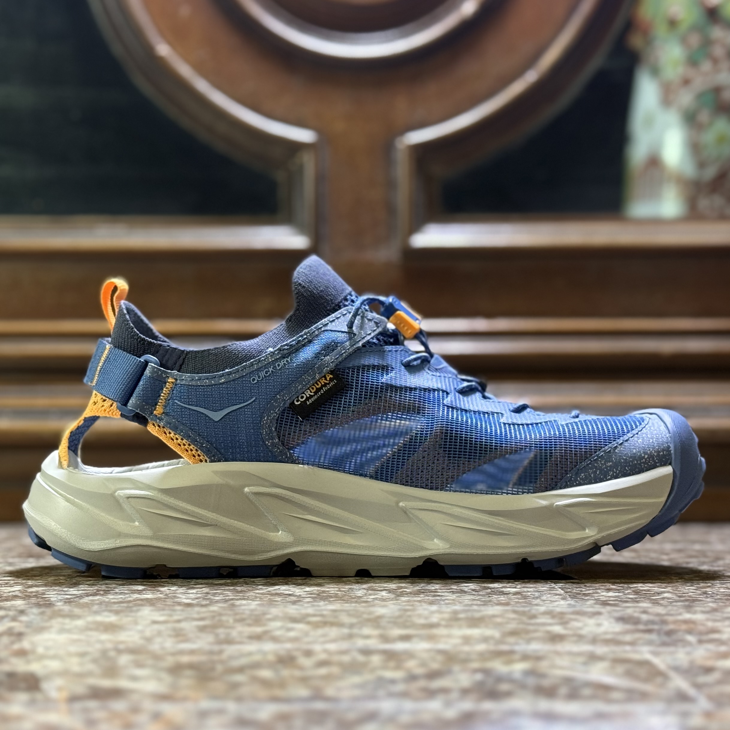 รองเท้า HOKA Hopara 2 ‘Foggy Night/Stardust’ (M8.5/9/9.5/10US)