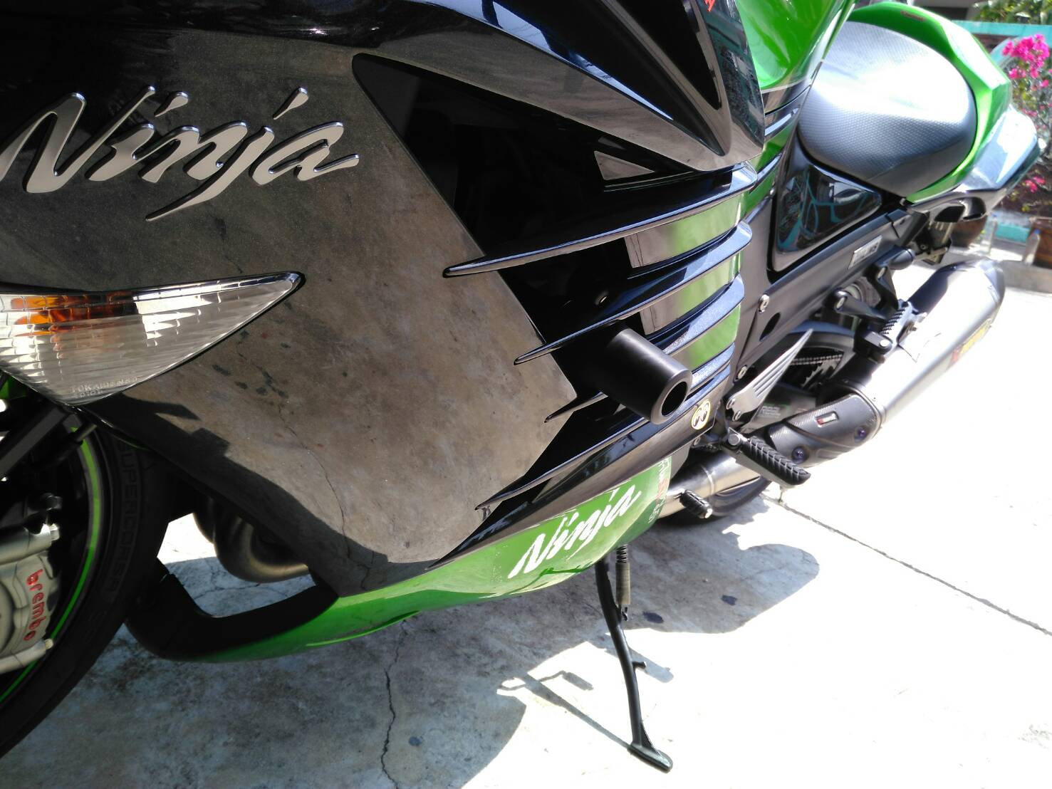 กันล้มข้าง ZX14 2012 up แบร์นMothracing สีดำ
