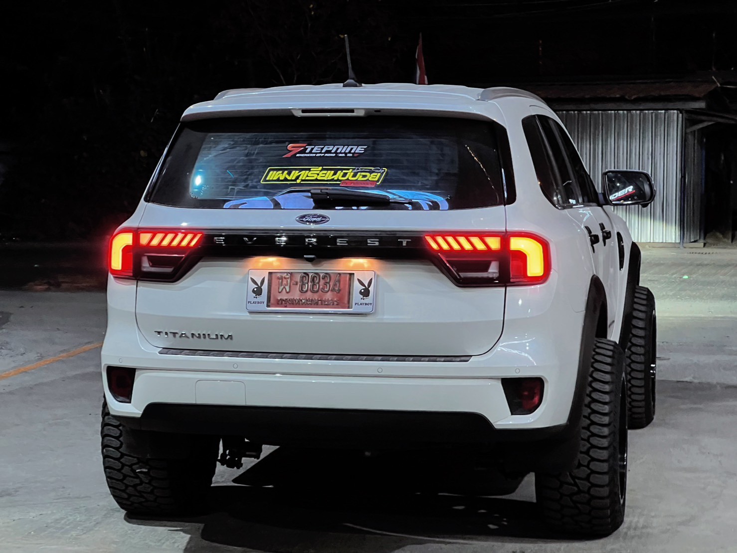 FORD EVEREST NEXTGEN ชุมพร แต่งทรงเมกาที่ STEP9