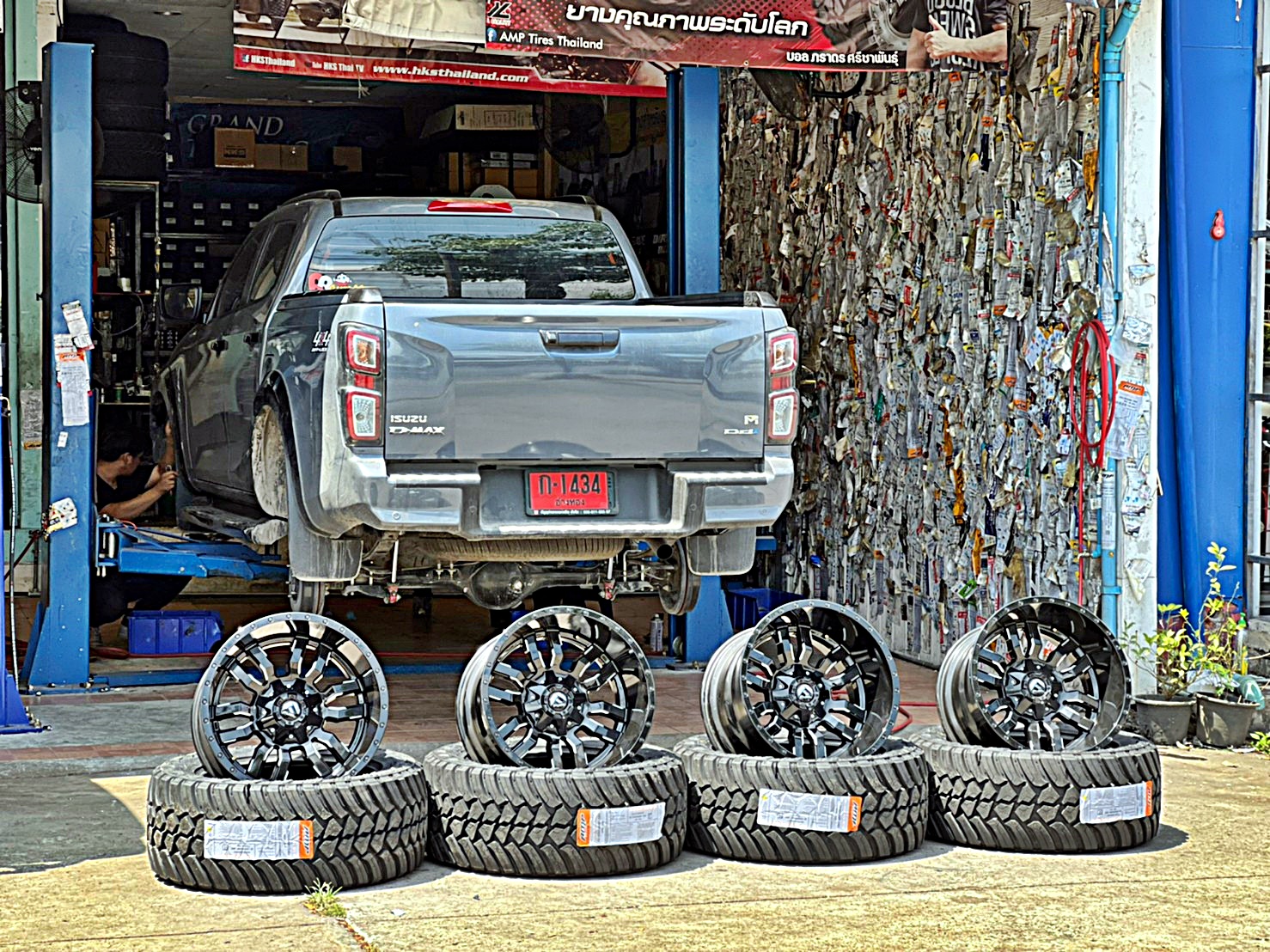 D-MAX ทรงเมกา จากอุธยา