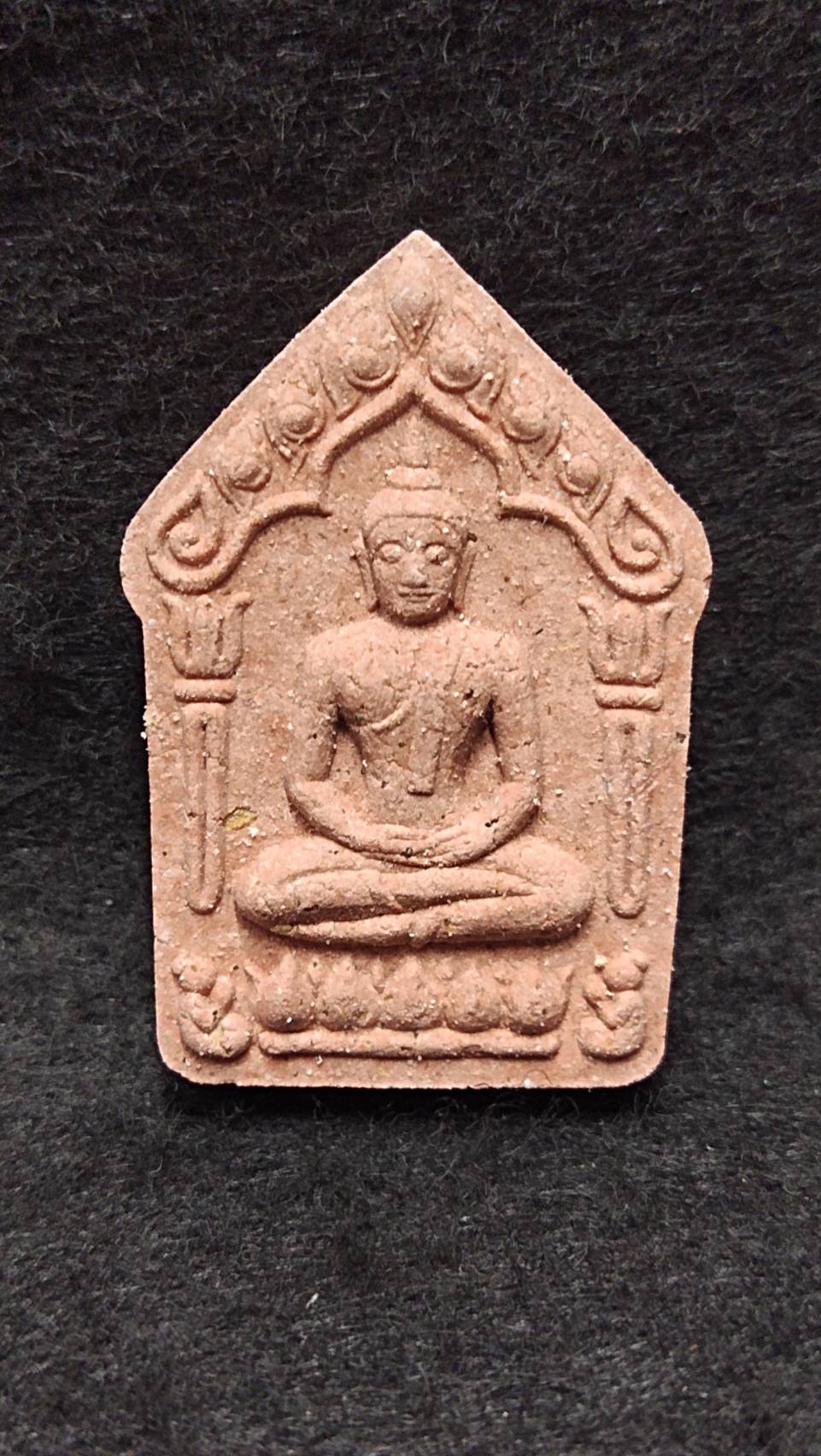 พระขุนแผนผงพรายกุมาร รุ่นแม่ทัพ วัดหมอมุ่ย จ.ระยอง
