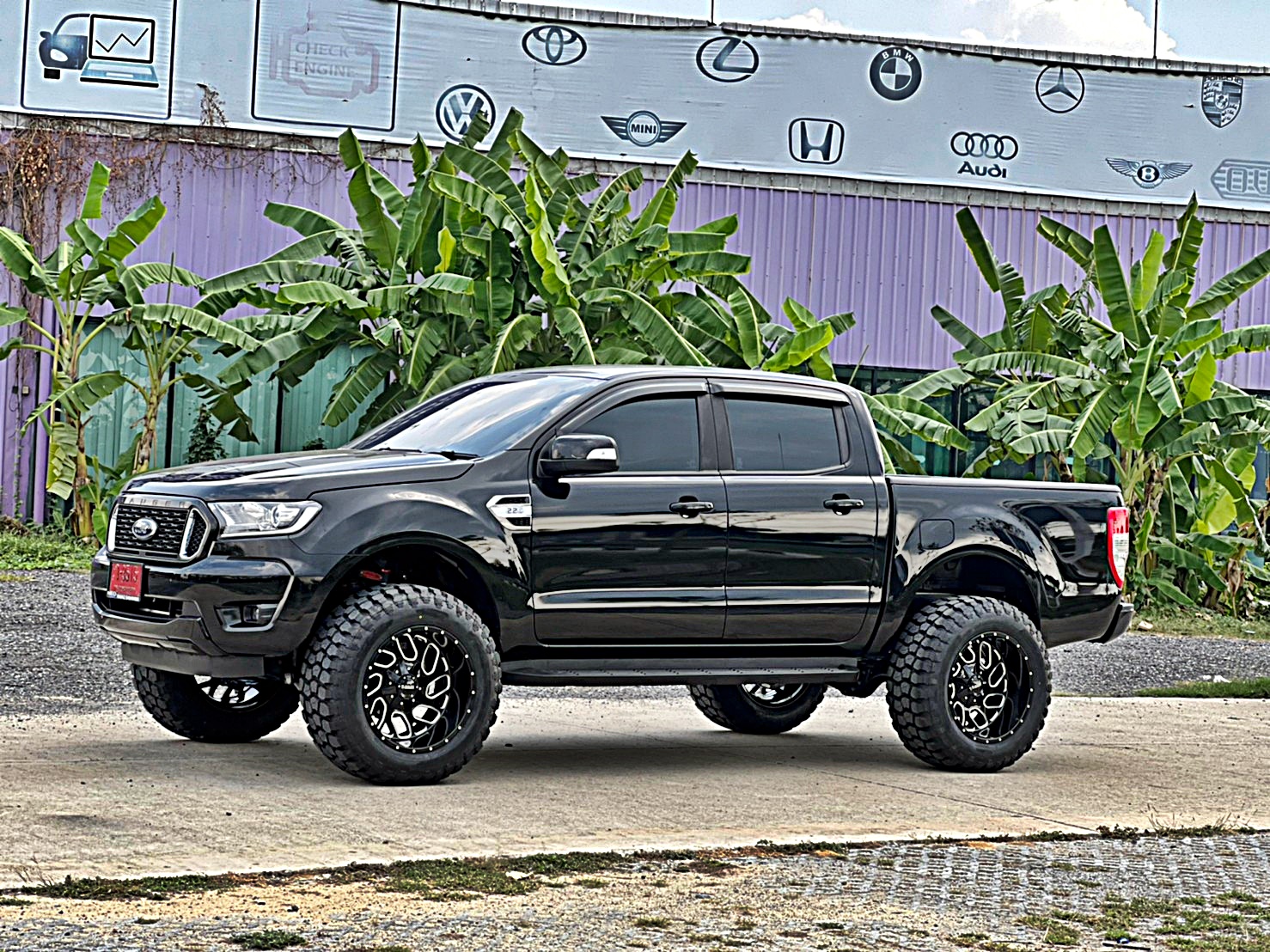 FORD ทรงเมกา ขอบ20 ลายใหม่ที่ STEP9