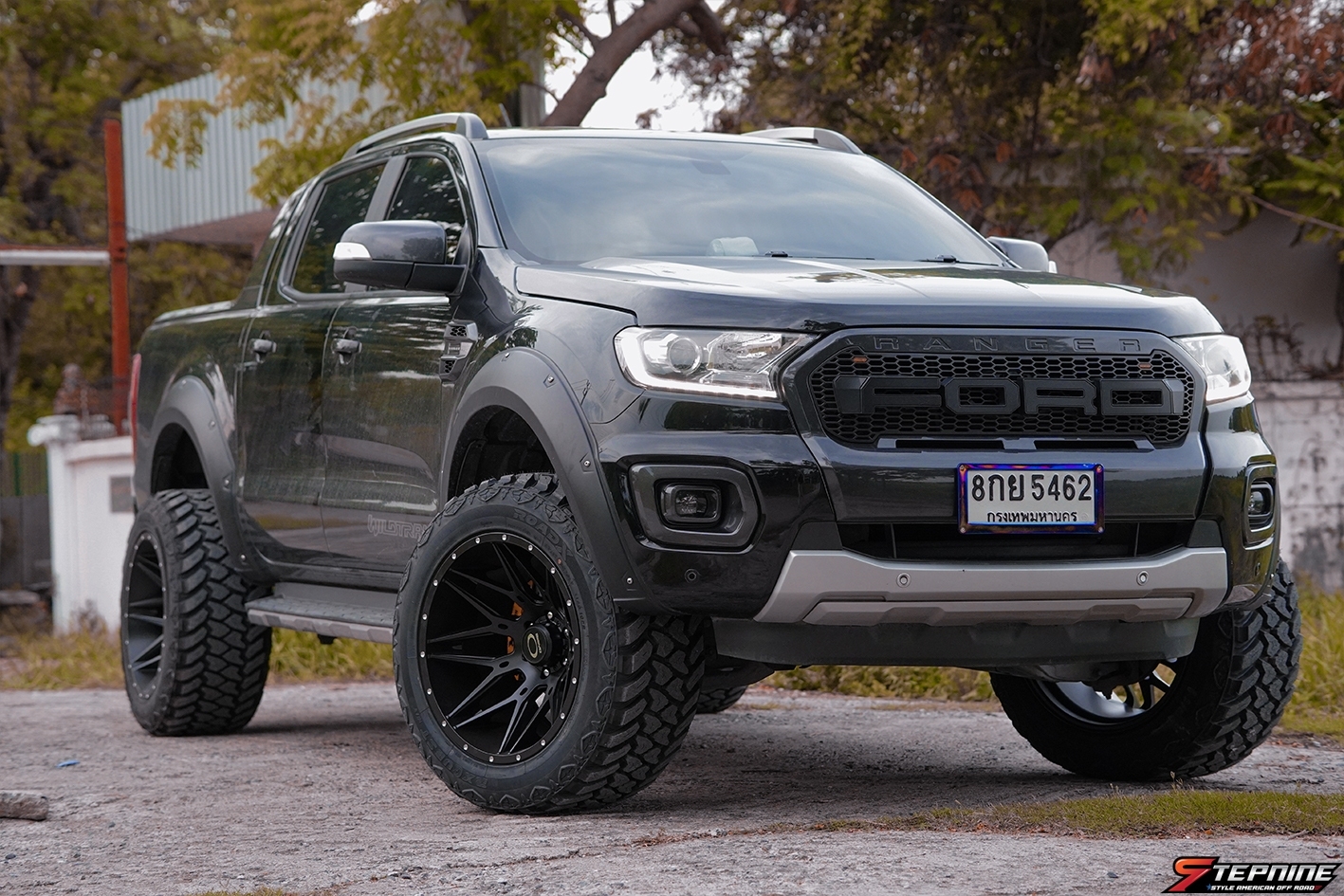 FORD RANGER งบ 80,000 แต่งทรงเมกา
