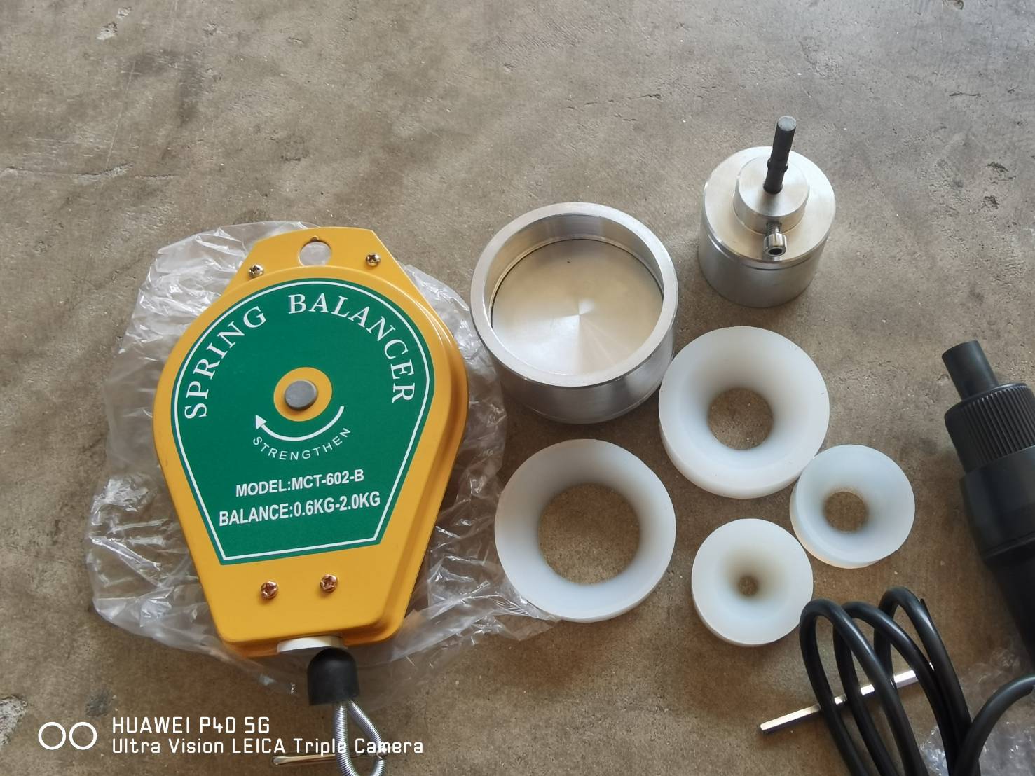 🌈12507 เครื่องปิดฝาขวดไฟฟ้า แบบมือถือ (10-50mm) 6 ชิ้น+ที่แขวน รุ่น SF-1550 หมุนฝา