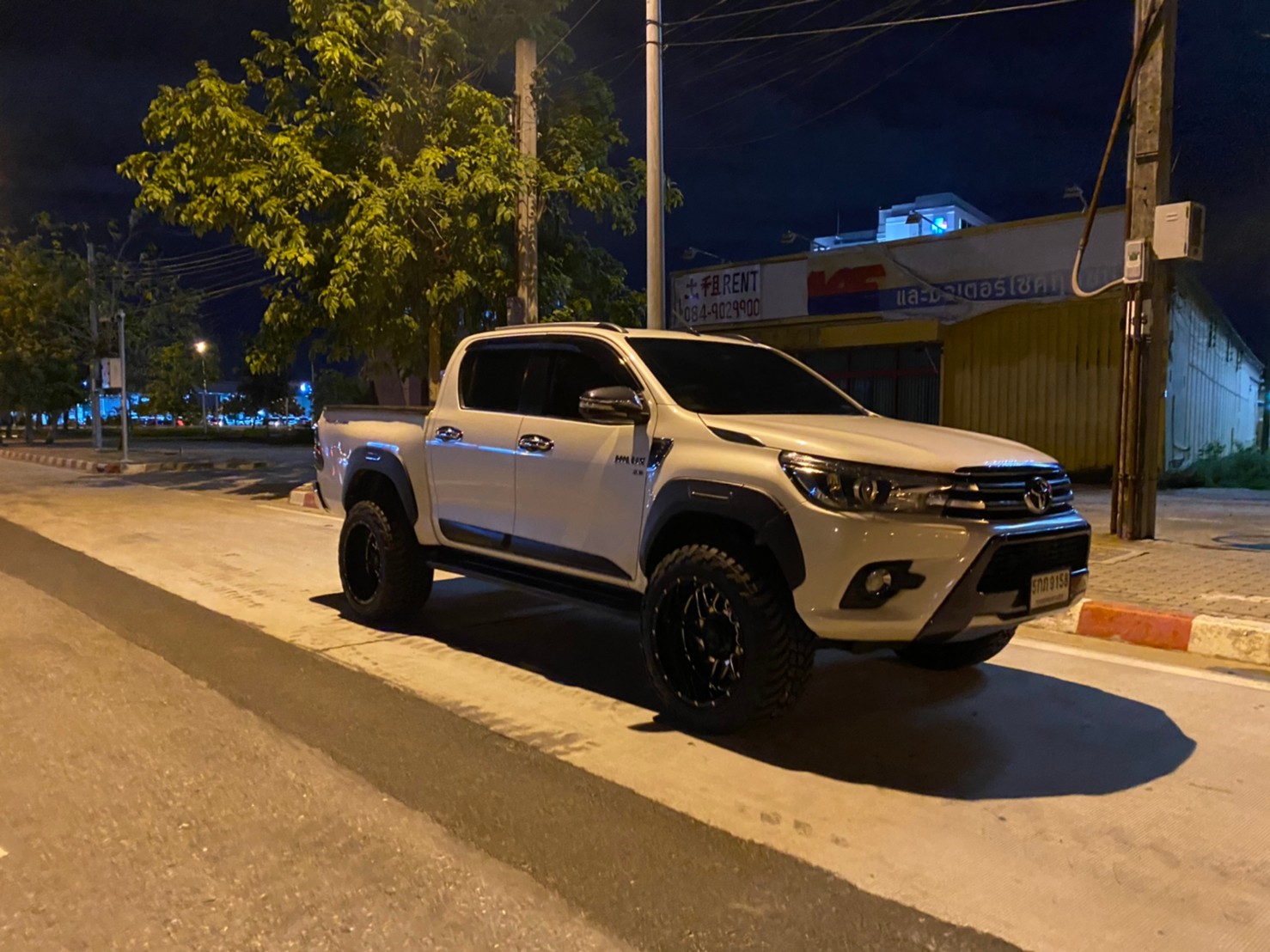 REVO จัดทรงเมกาที่ STEP9