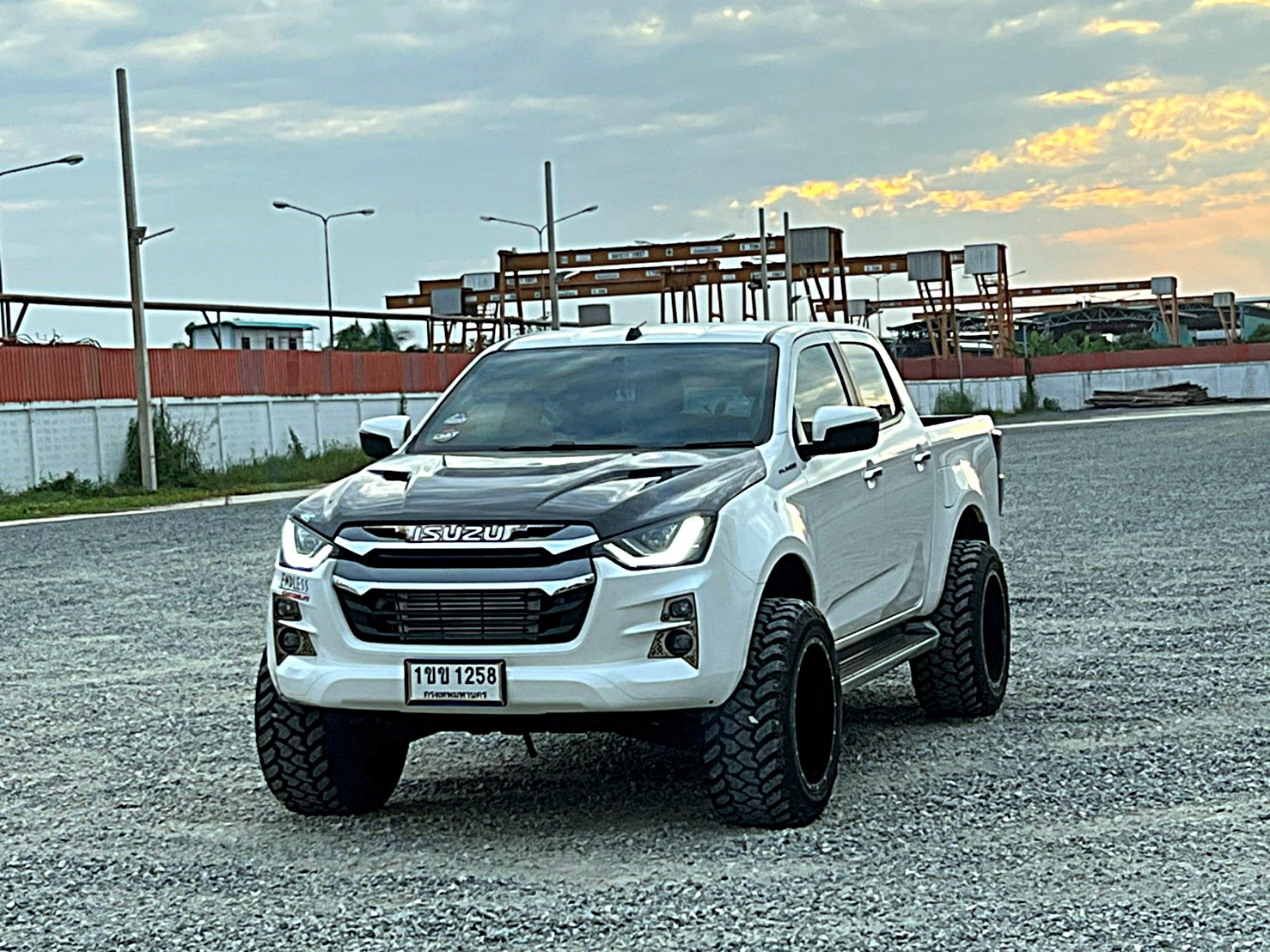 #จากตัวเตี้ยรถซิ่งสู่ตัวสูงทรงเมกา ที่ step9