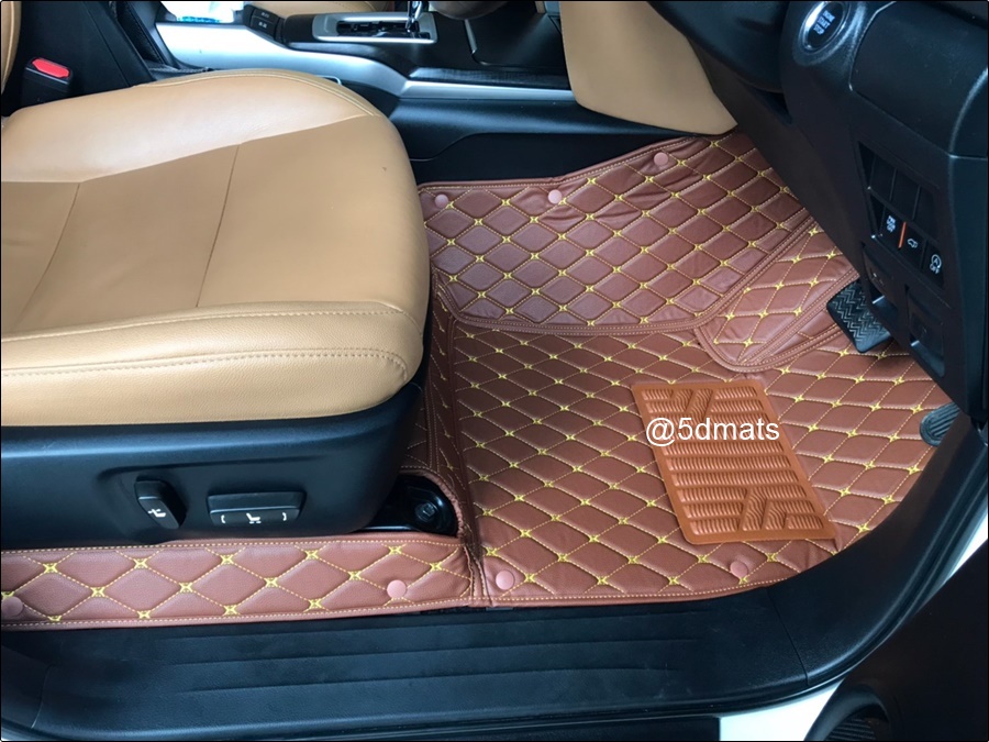 พรมปูพื้นรถยนต์6D TOYOTA FORTUNER ปี2015-20 พรม6D หนังpvcแท้ สีน้ำตาลด้ายเหลือง เต็มคัน st