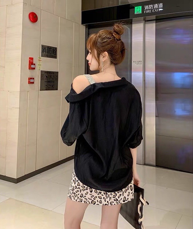 เสื้อเชิ้ตแต่งเพชร