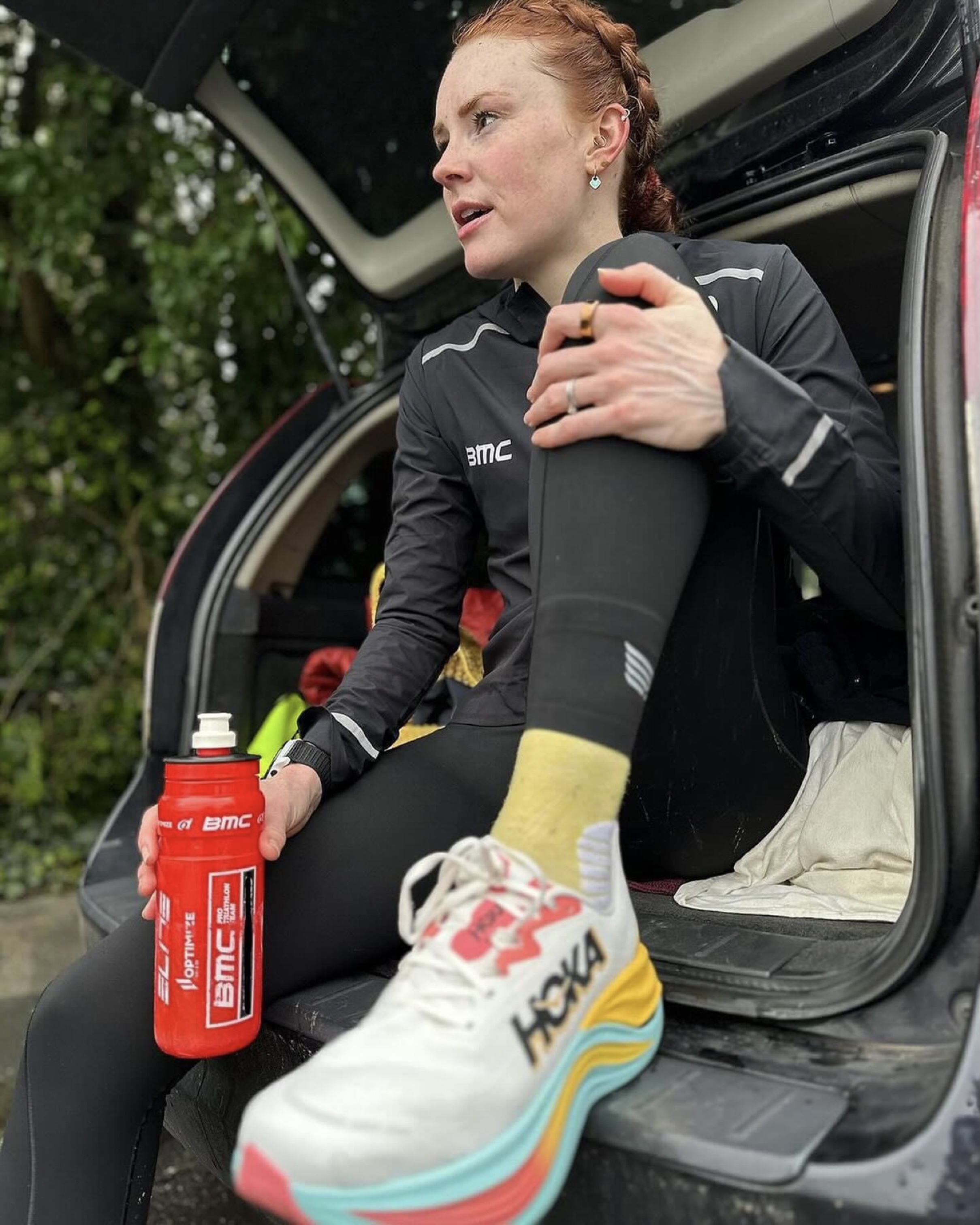 รองเท้าวิ่ง HOKA Skyward X Women #มือ2 (W8.5US)