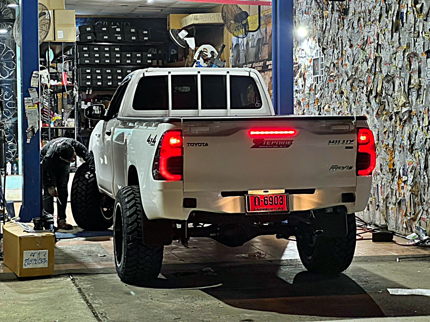 #REVO_หัวเดียว_จองคิวมาจากจันทบุรี ทำทรงเมกาที่ STEP9