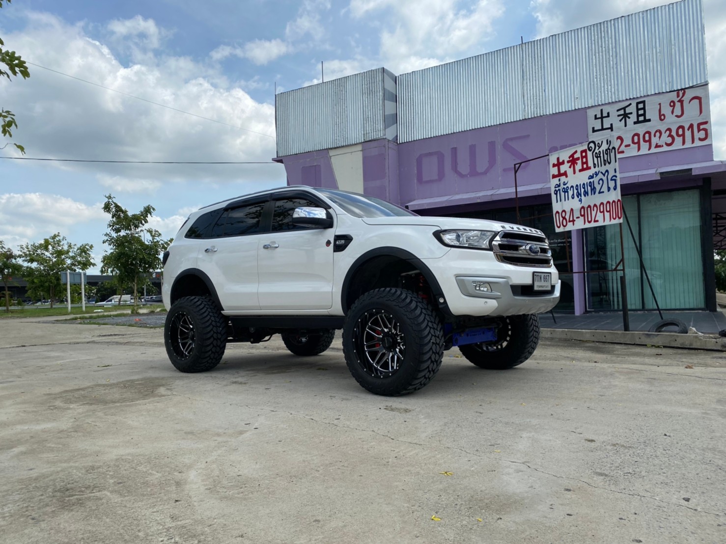 FORD EVEREST ยก6นิ้ว จัด FULLSET ที่ STEP9