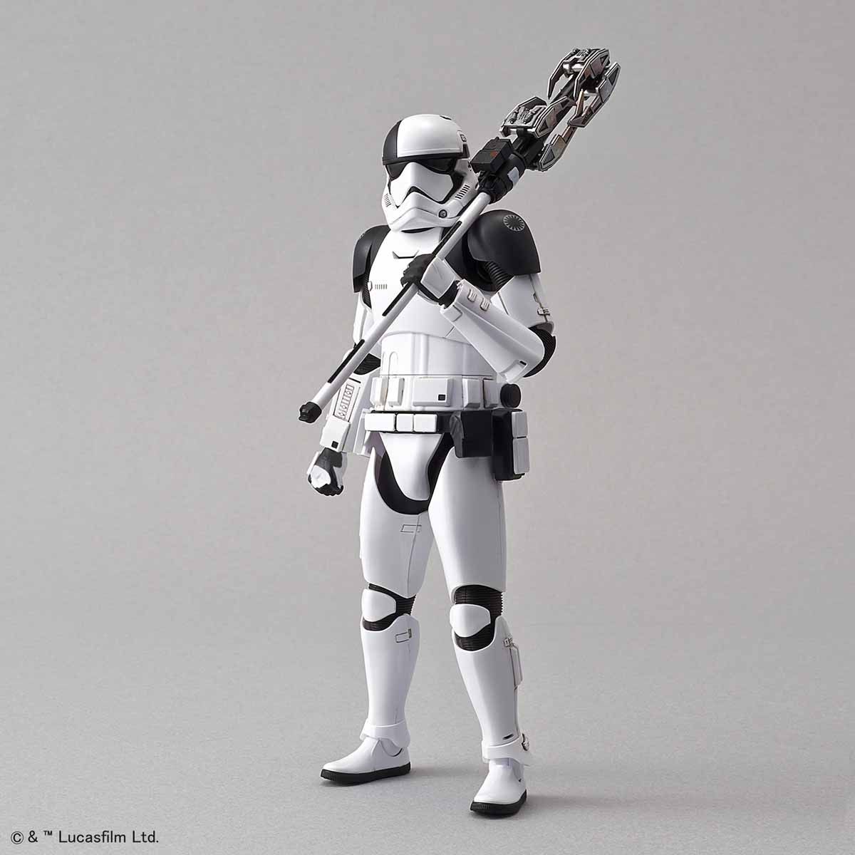 1/12 FIRST ORDER STORMTROOPER EXECUTIONER