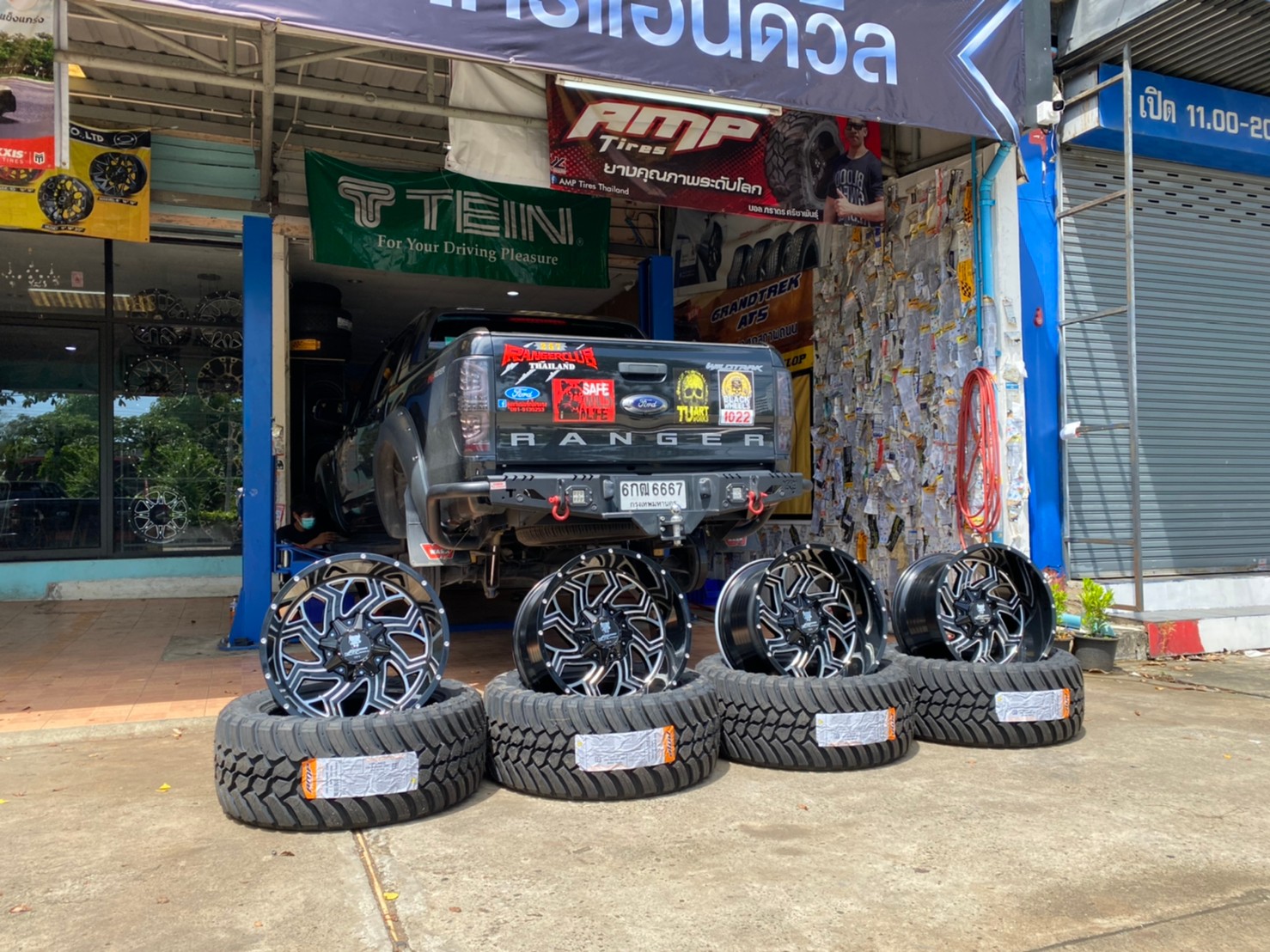 FORD WILDTRACK ทรงเมกา