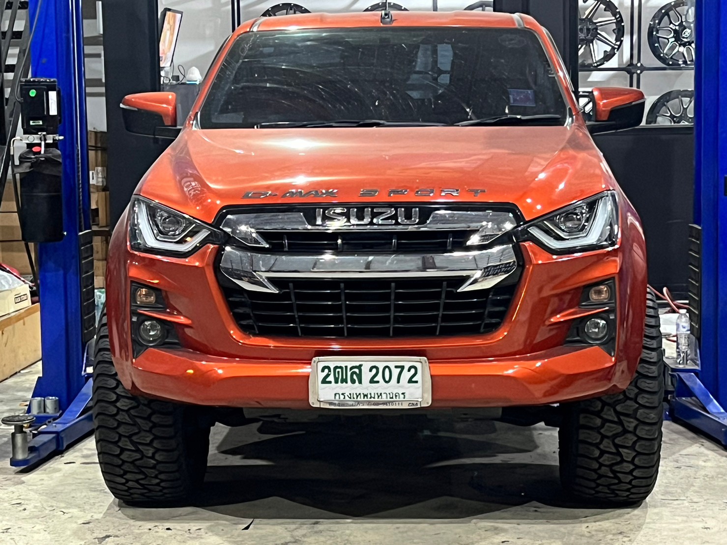 ISUZU D-MAX แต่งทรงเมกาที่ STEP9
