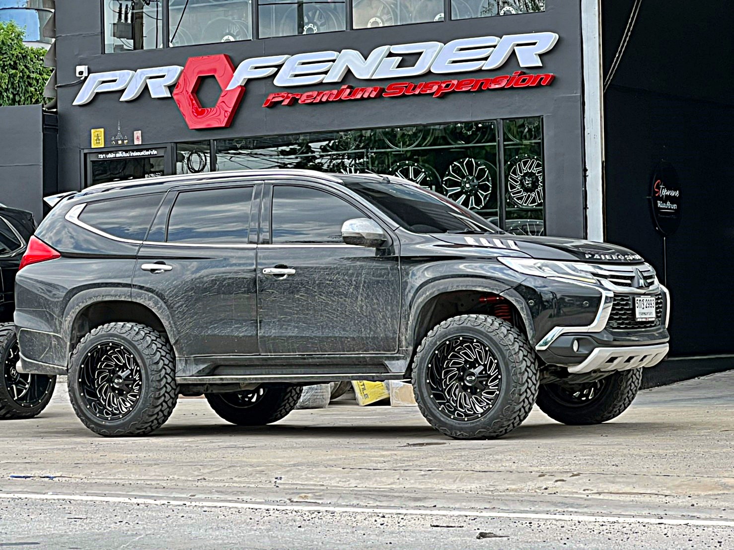 #PAJERO_ทรงเมกา ที่ STEP9