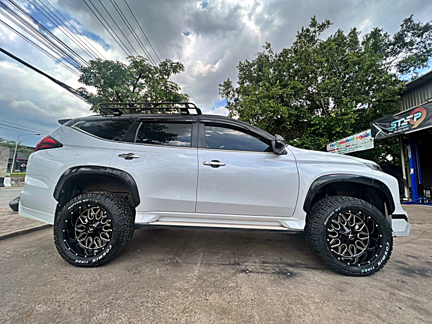 PAJERO_จองคิวจากประจวบ ทำทรงเมกาที่ STEP9