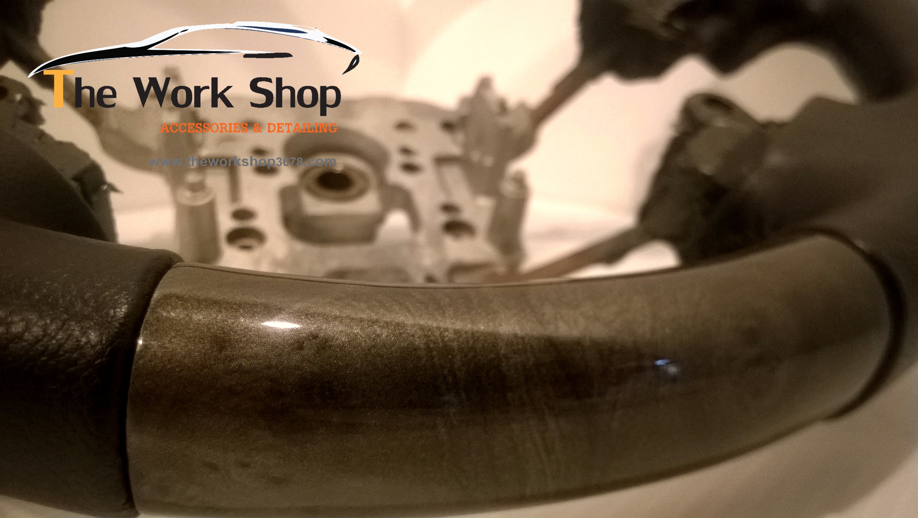 Black Piano Steering Wheel for H-1 - พวงมาลัยหุ้มหนัง และลายไม้สีดำแบบหรู