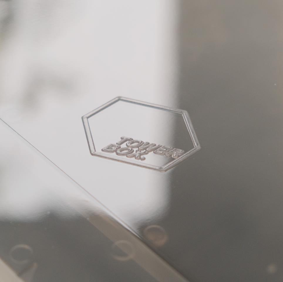 กล่องใส่รองเท้า Rev Runner Tower Box ‘LIMITED’