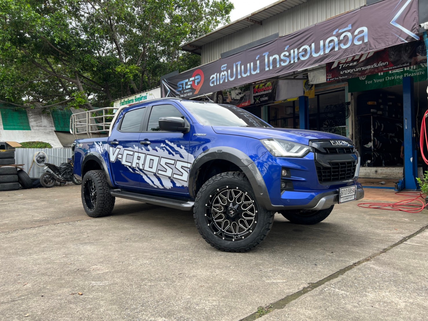 D-MAX ทรงเมกา ขอบ20