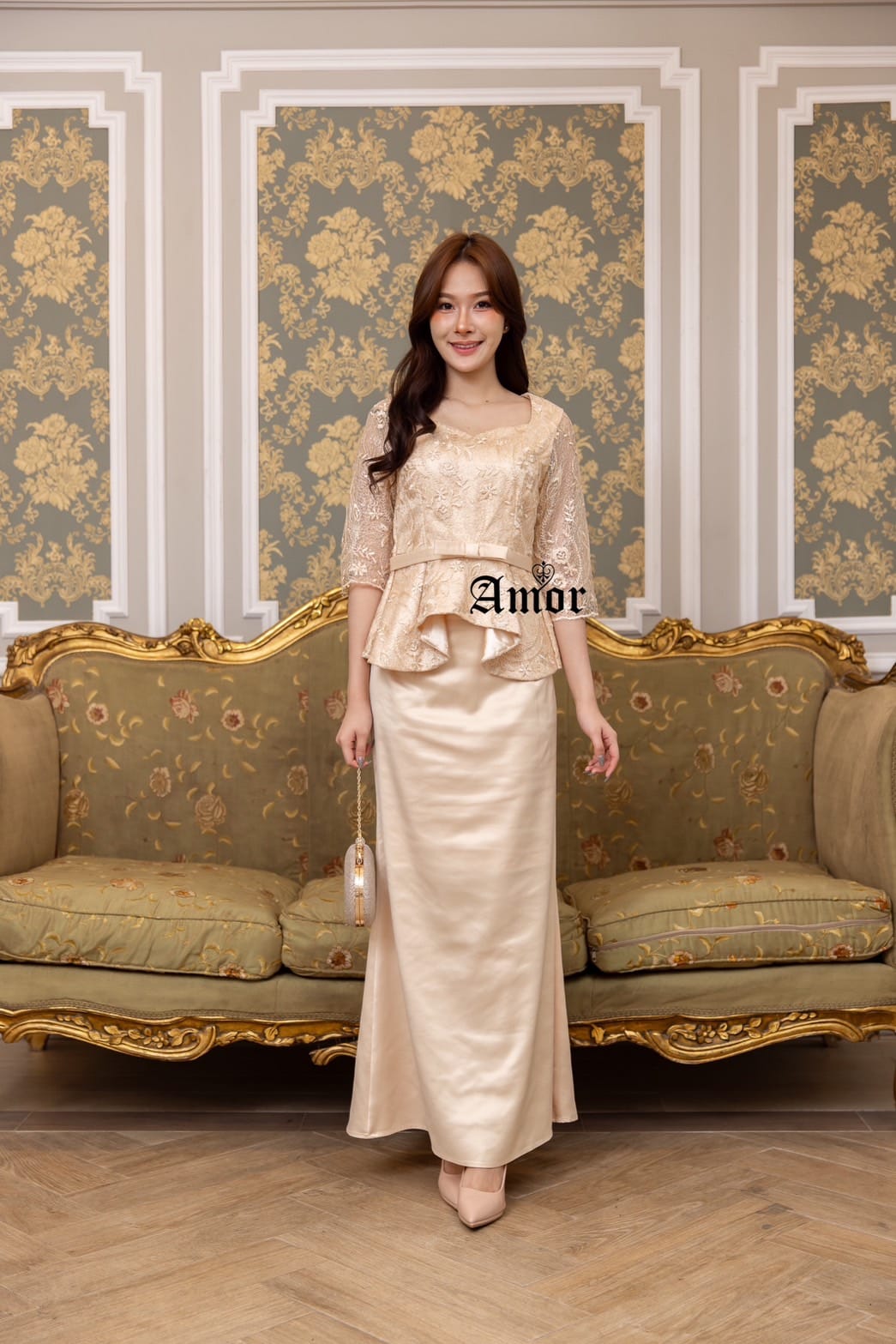 ชุดราตรี ชุดเซตเสื้อและกระโปรงทรงหางปลาใส่ออกงาน