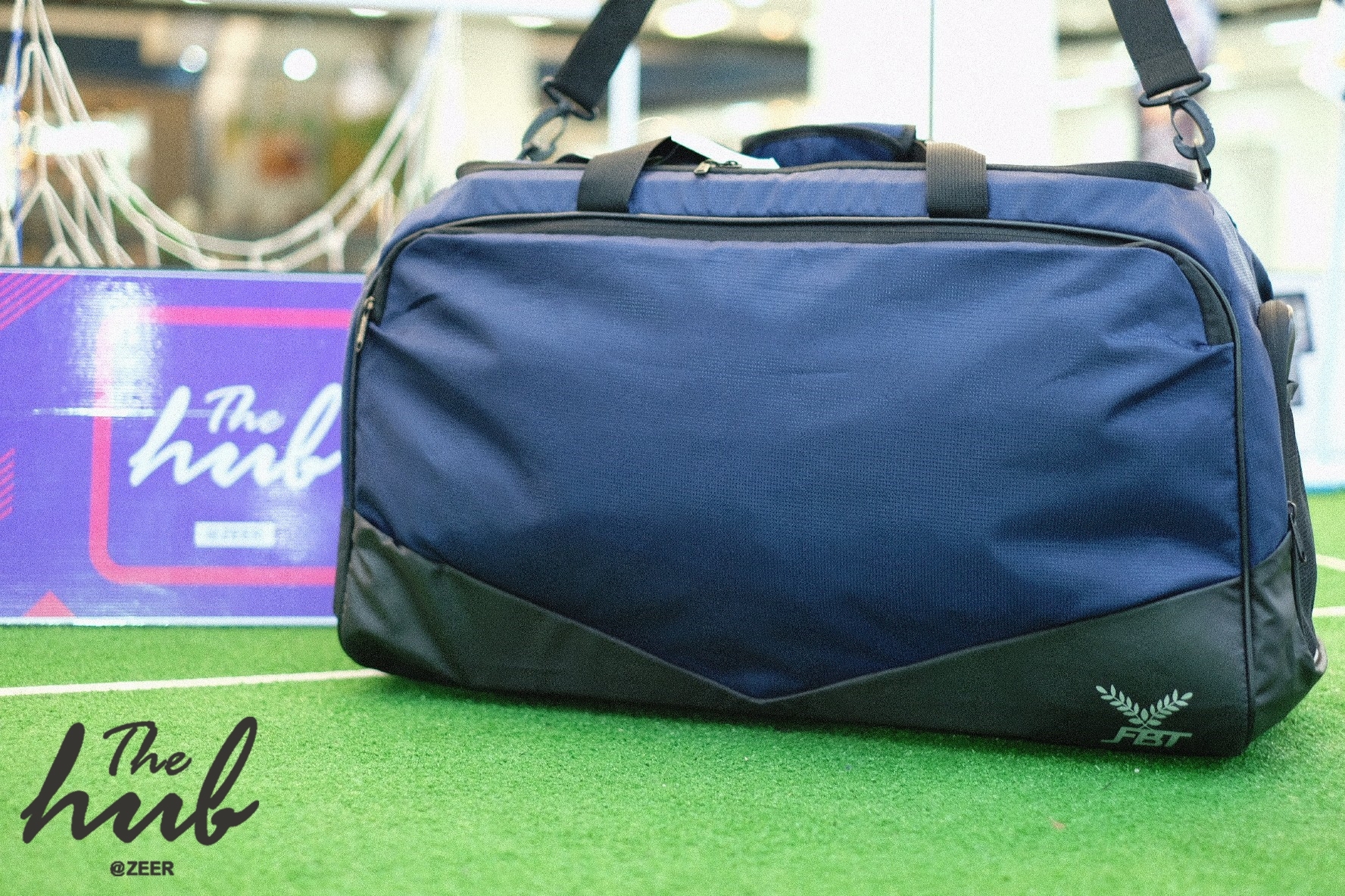 กระเป๋าเสื้อผ้า FBT