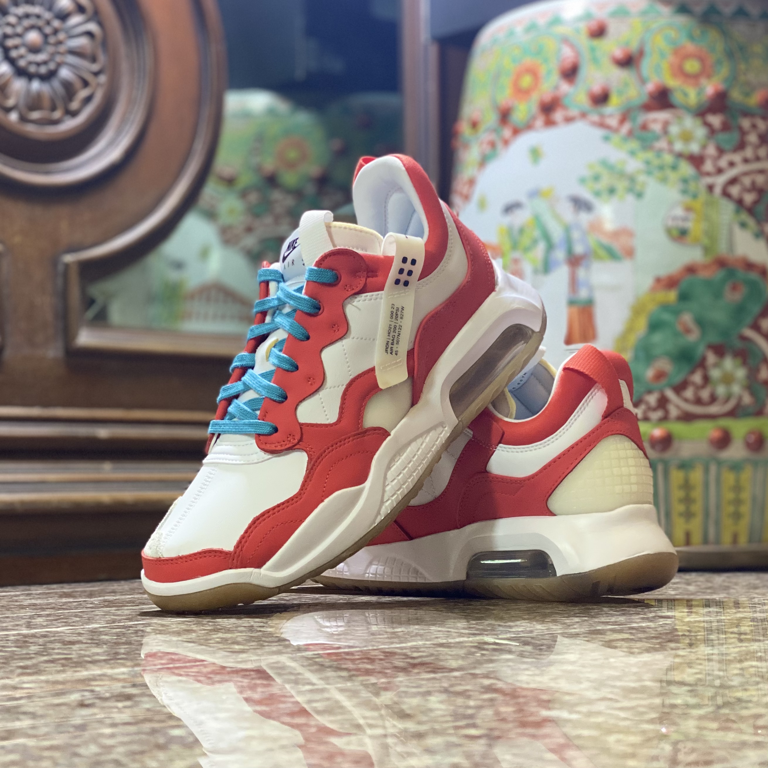 รองเท้า Nike Air Jordan MA2 (M10US)