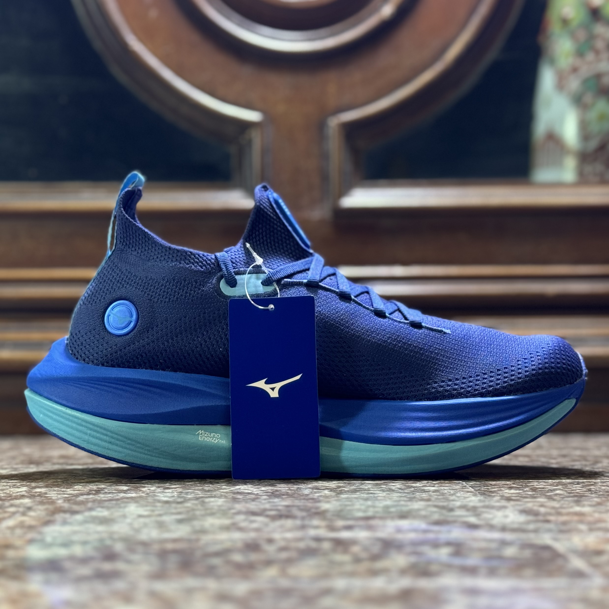 รองเท้าวิ่ง Mizuno Neo Vista ‘Estate Blue’ (M10US)