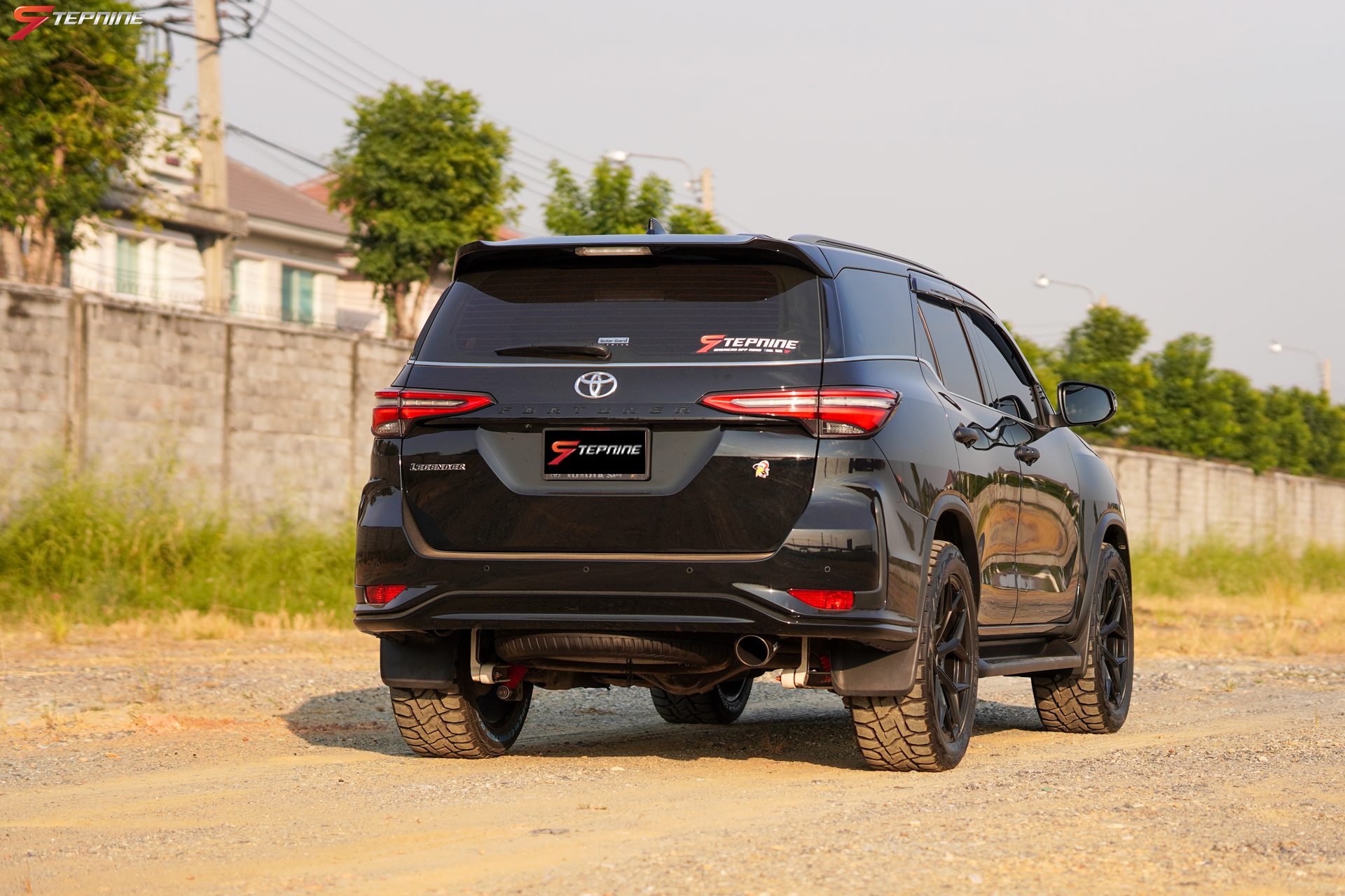 TOYOTA FORTUNER ทรงมาเฟียล้อแท้ ENZO FORGED